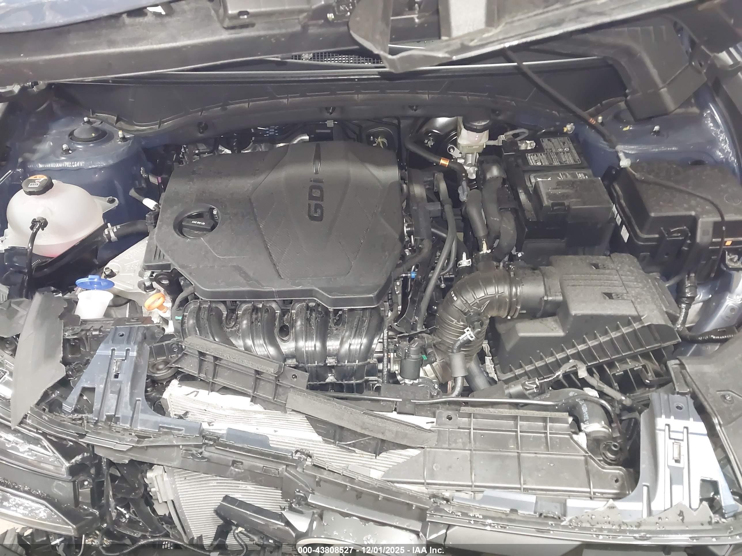 HYUNDAI TUCSON image 10