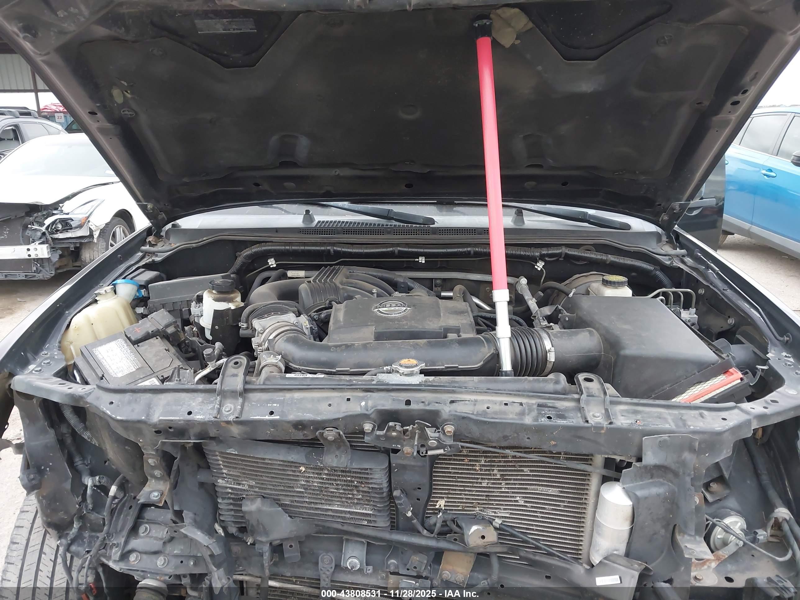 NISSAN FRONTIER image 10