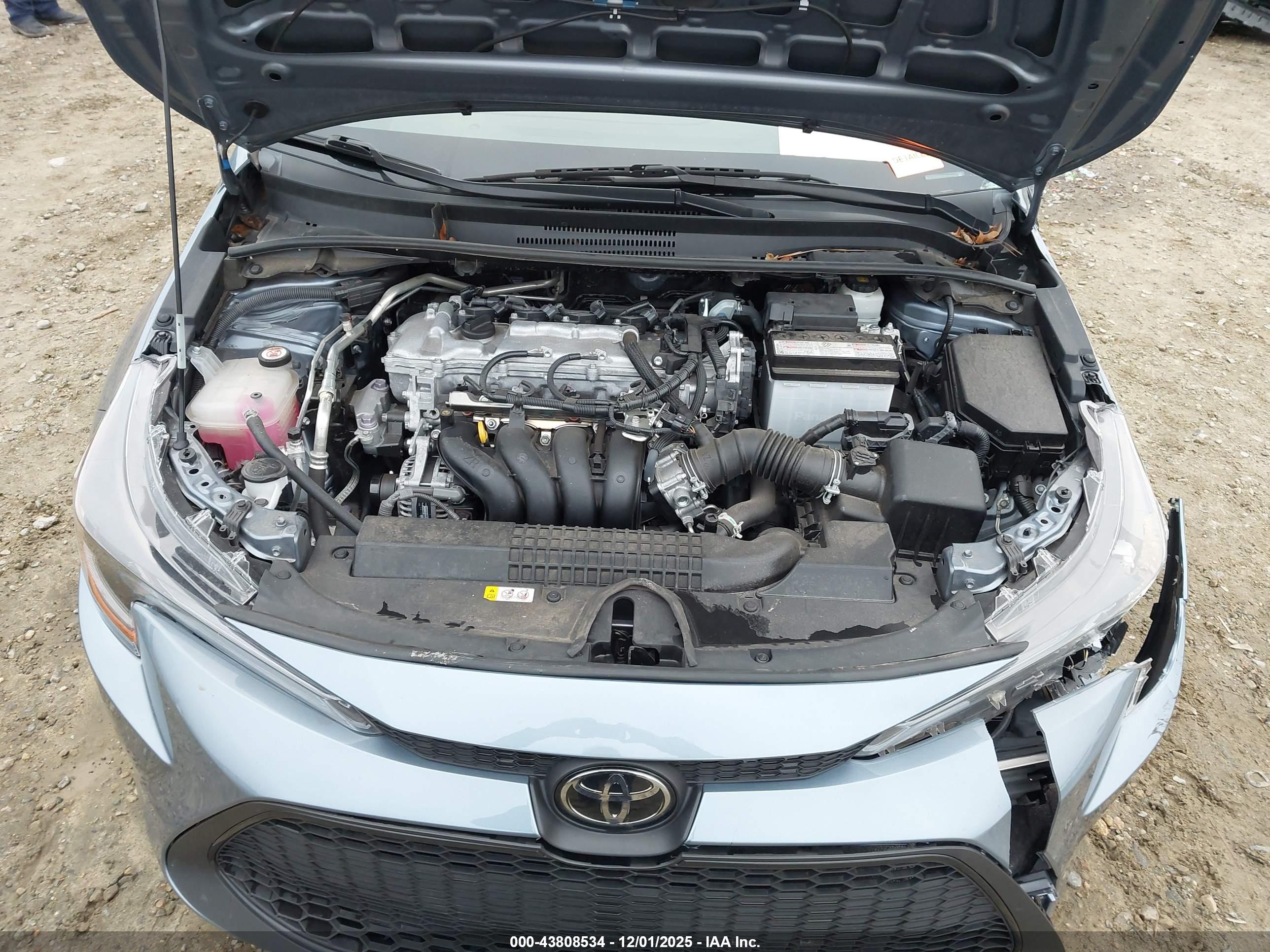 TOYOTA COROLLA image 10