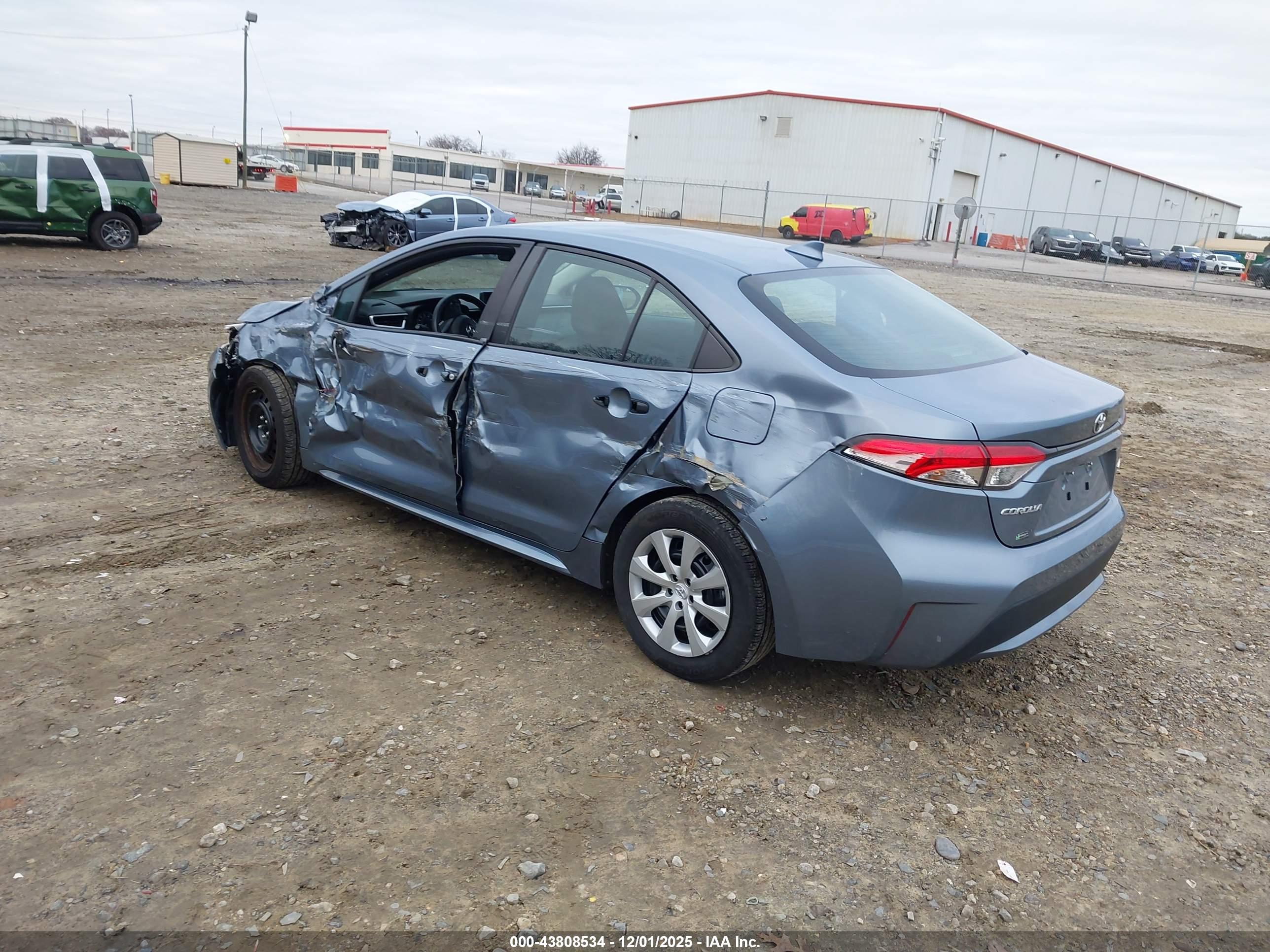 TOYOTA COROLLA image 3