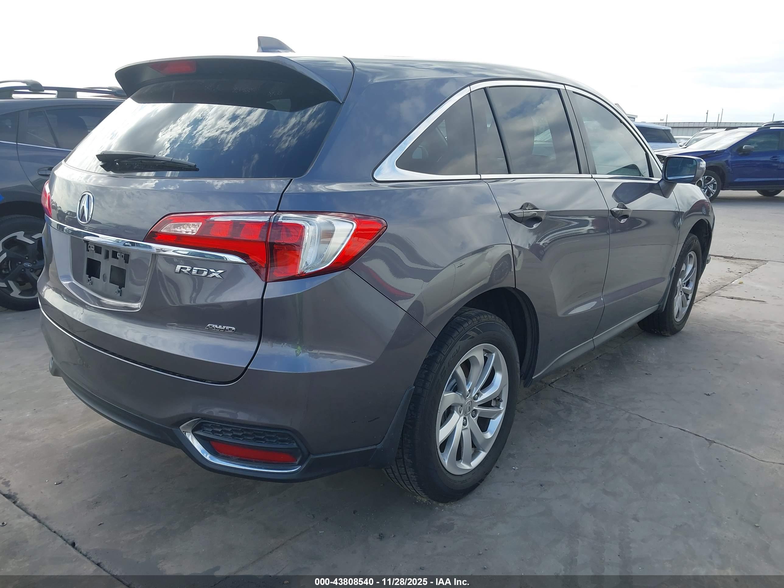 ACURA RDX image 4