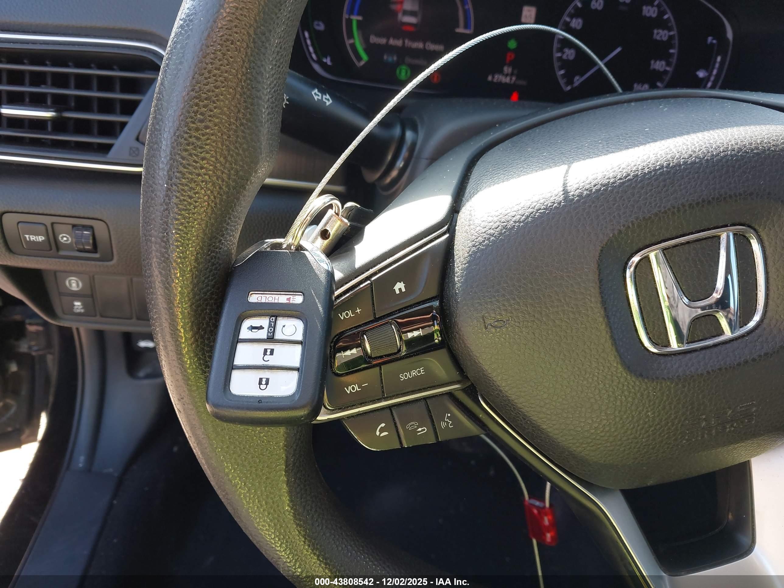 HONDA ACCORD image 11