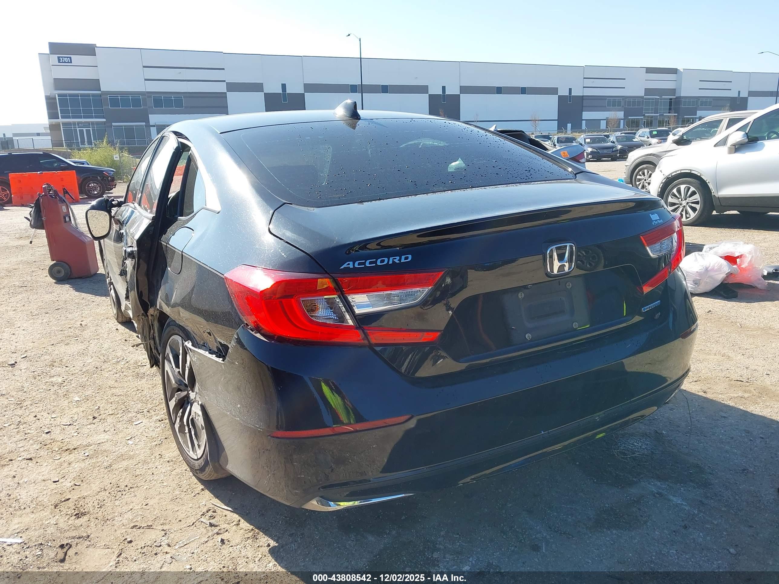 HONDA ACCORD image 3