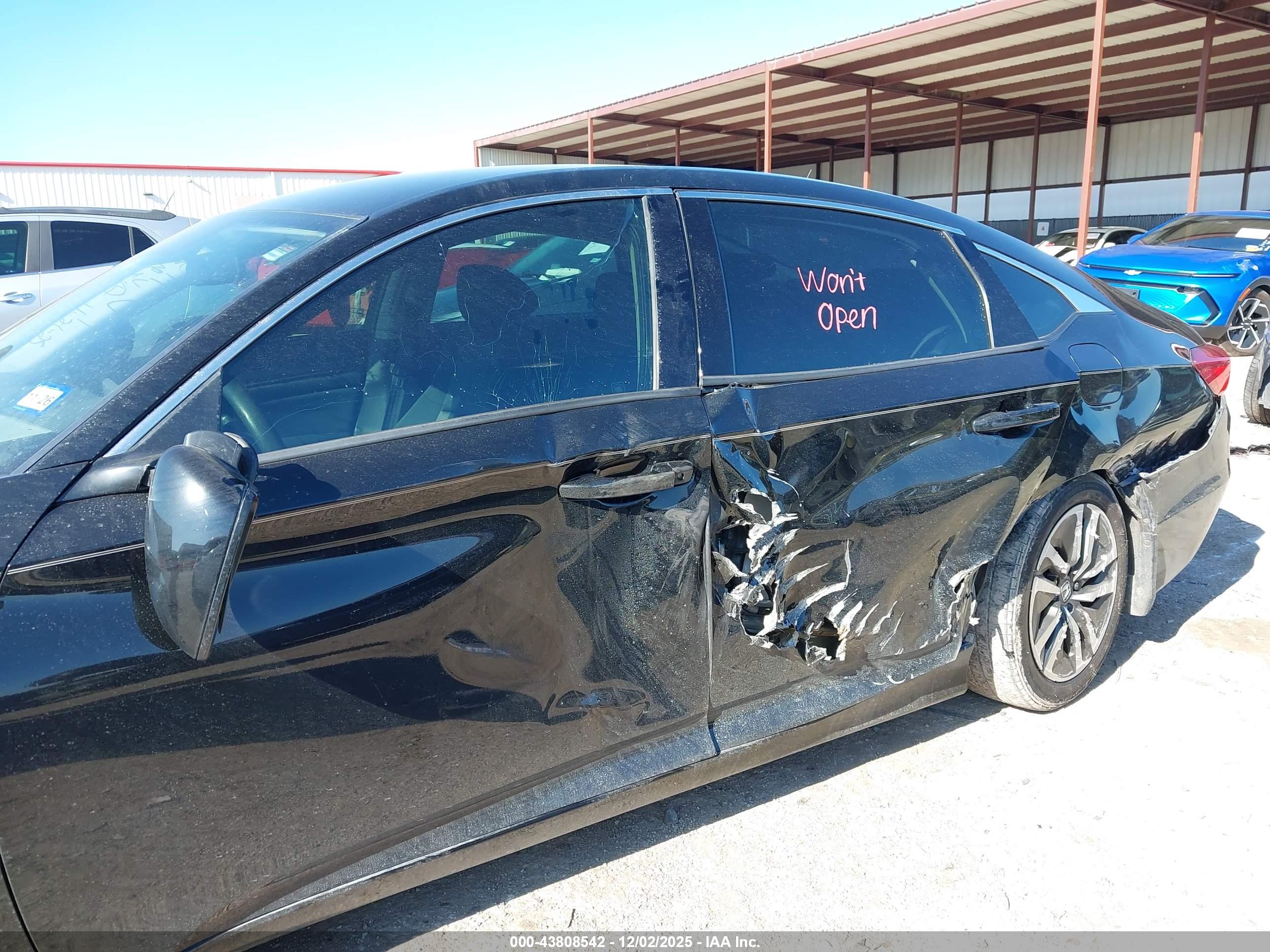 HONDA ACCORD image 6