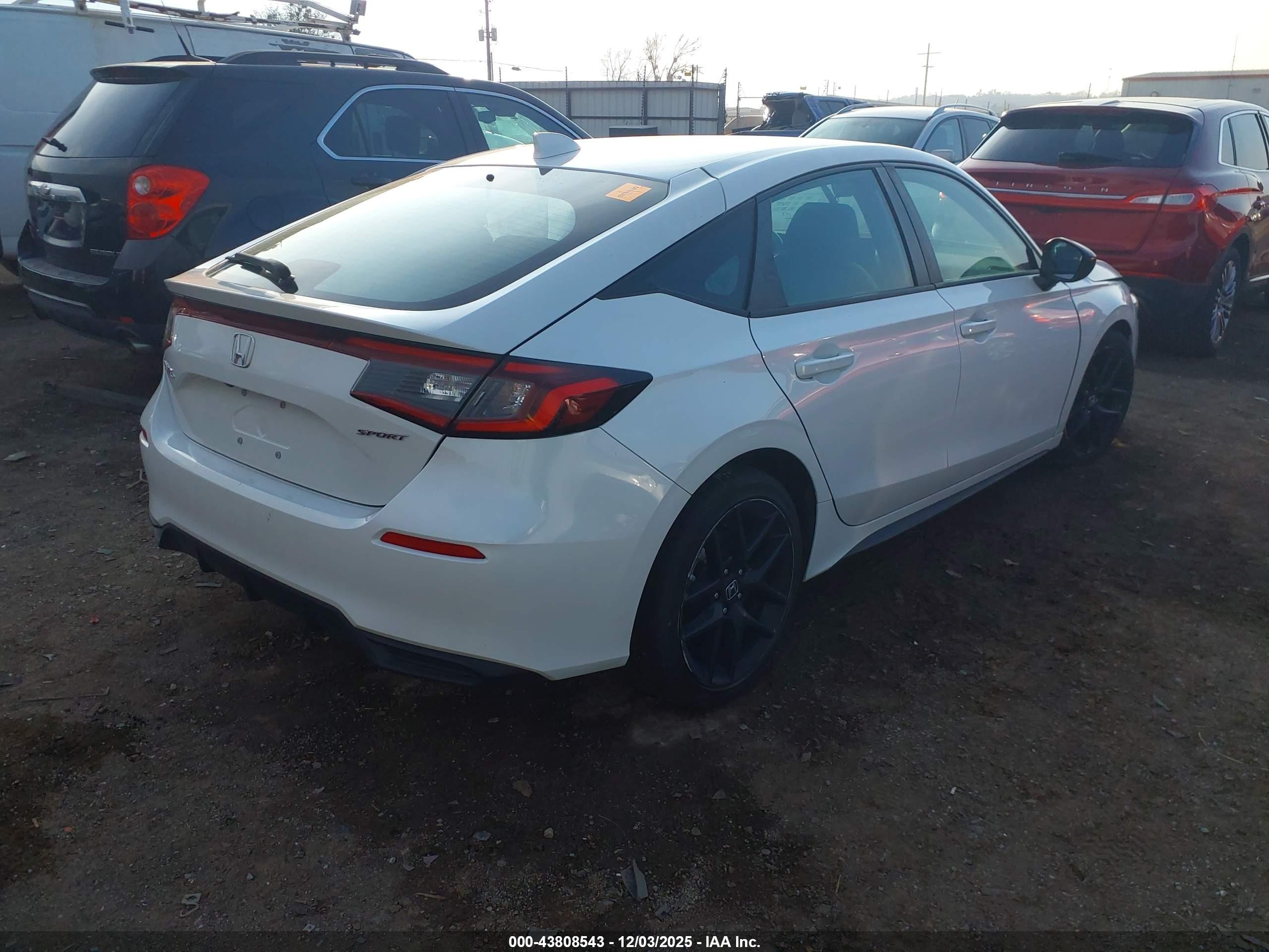HONDA CIVIC image 4