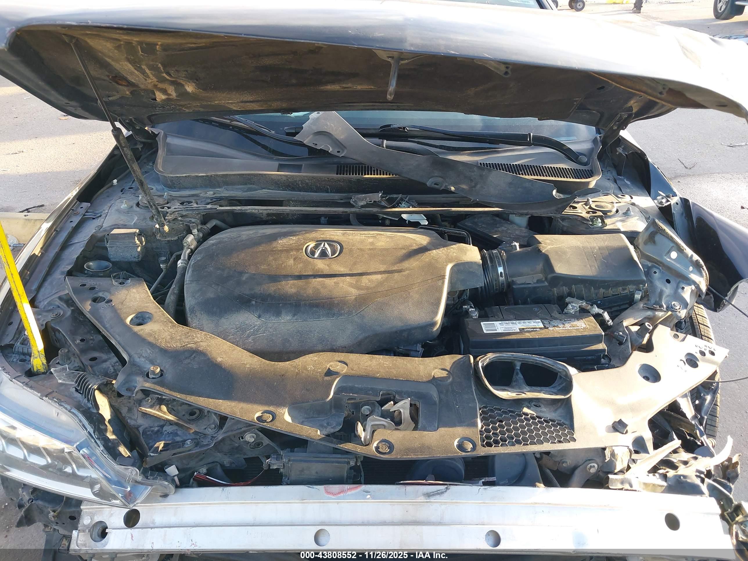 ACURA TLX image 10