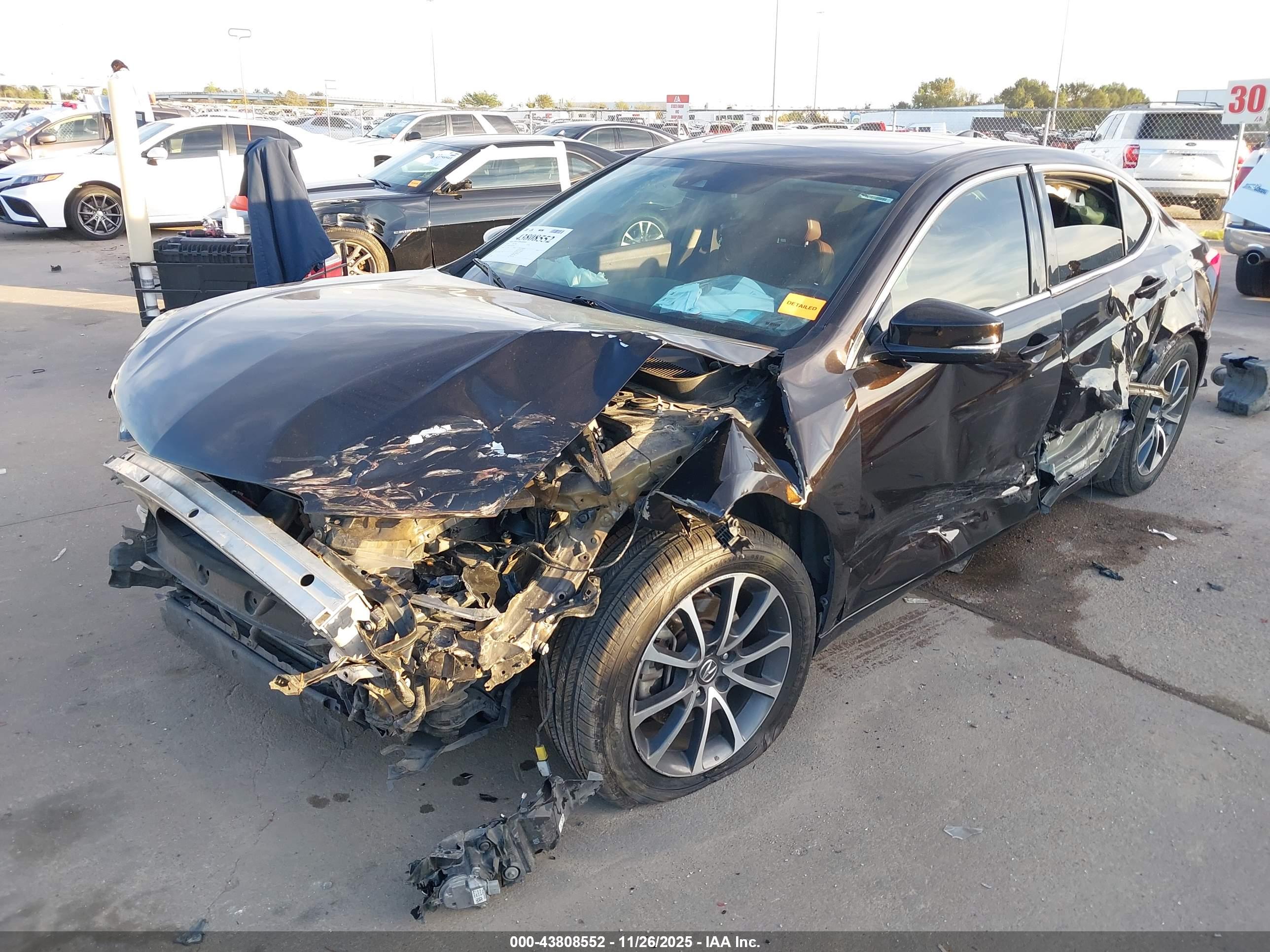 ACURA TLX image 2