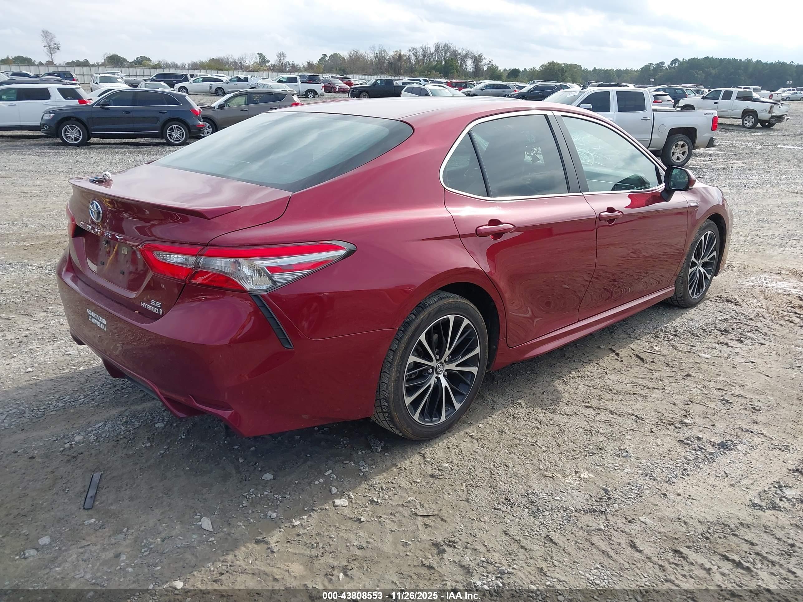 TOYOTA CAMRY image 4