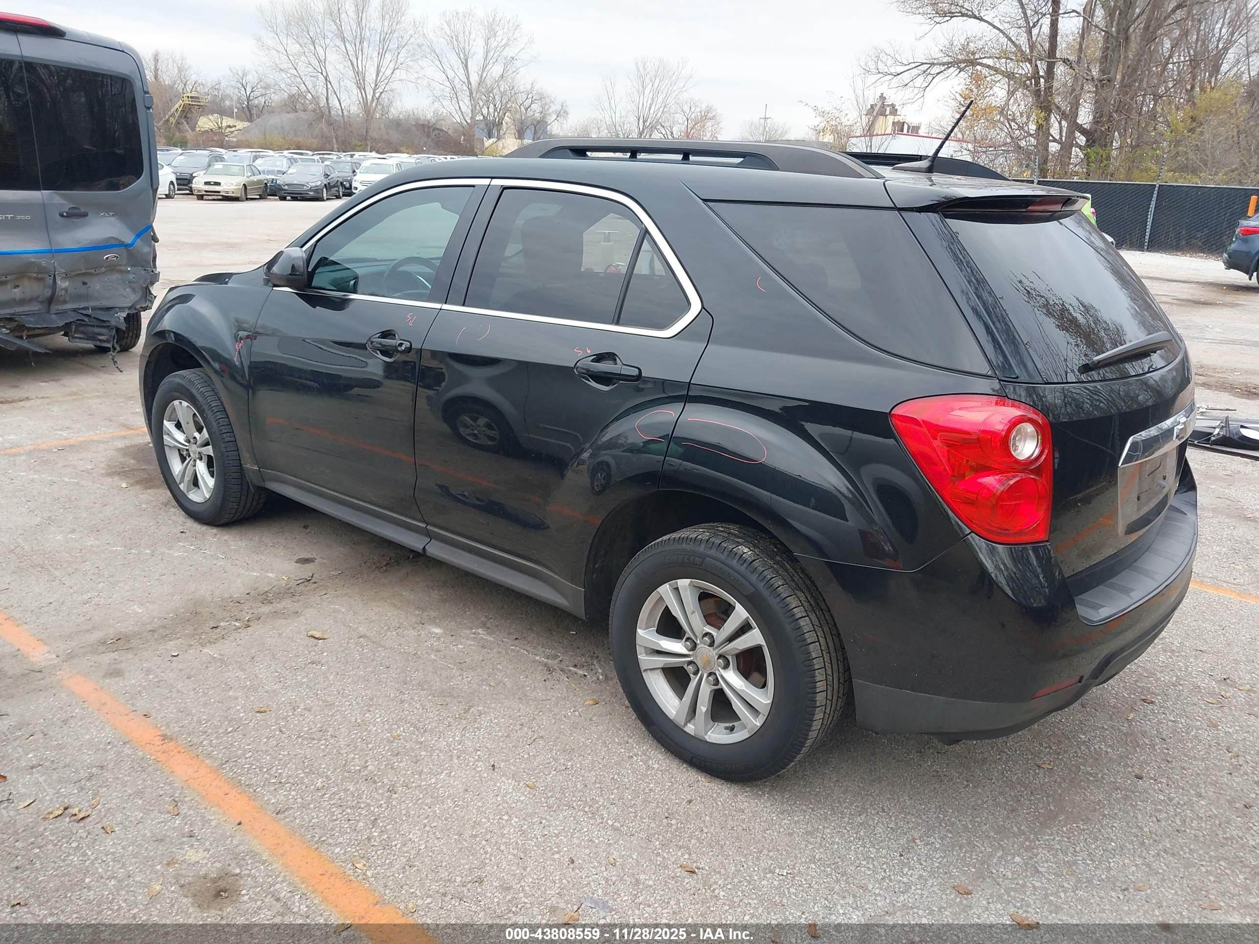 CHEVROLET EQUINOX image 3