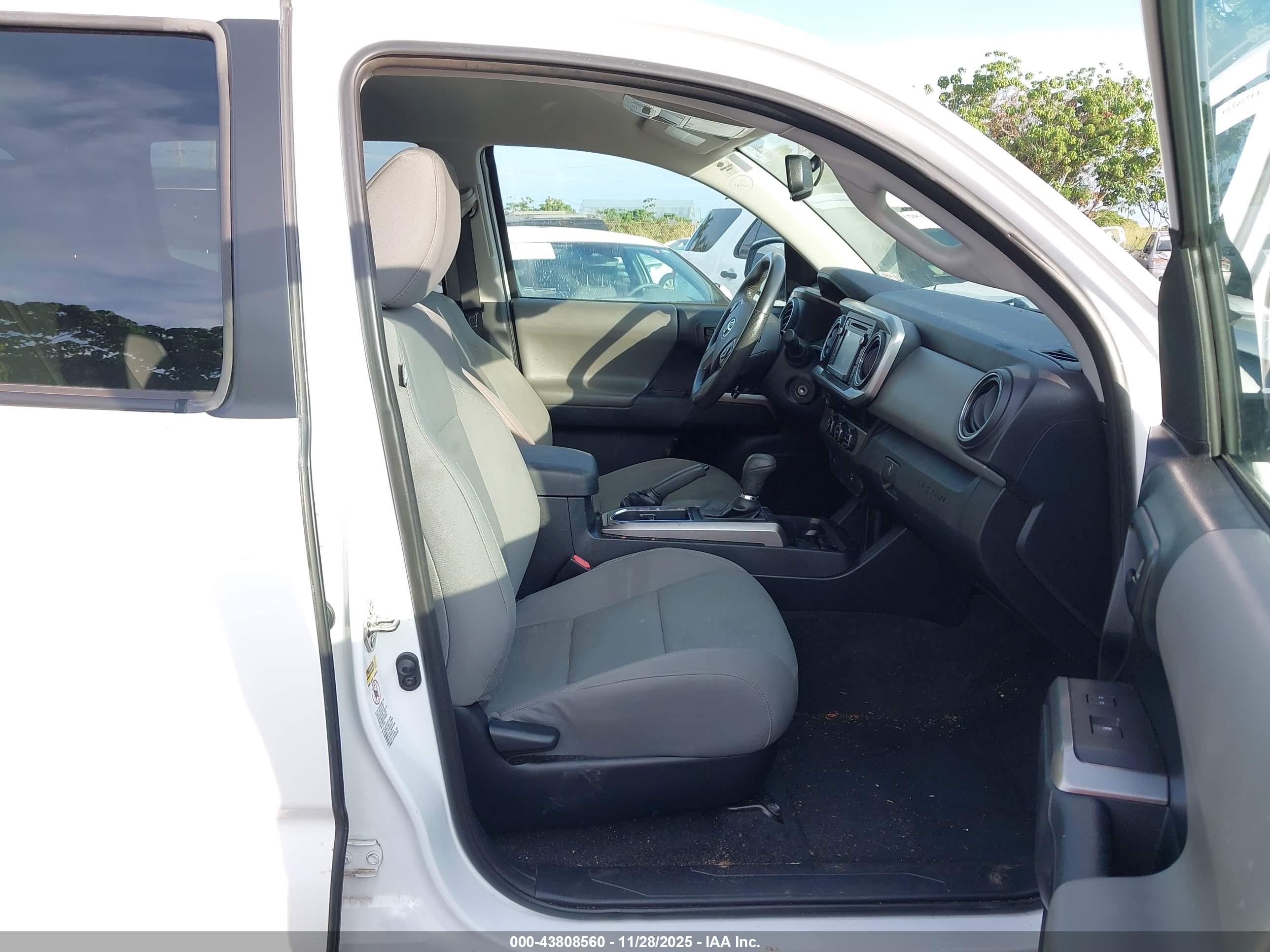 TOYOTA TACOMA image 5