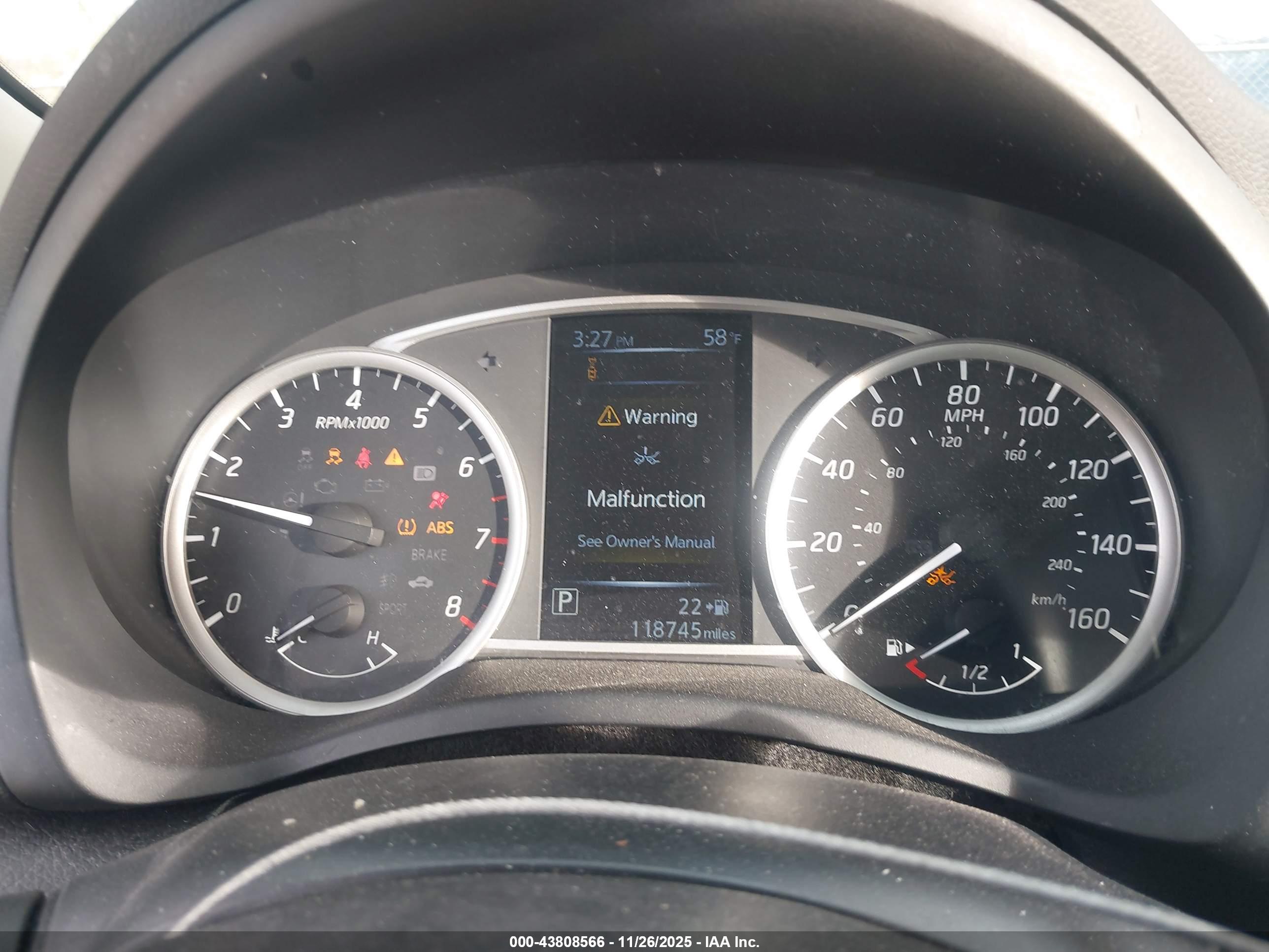 NISSAN SENTRA image 7