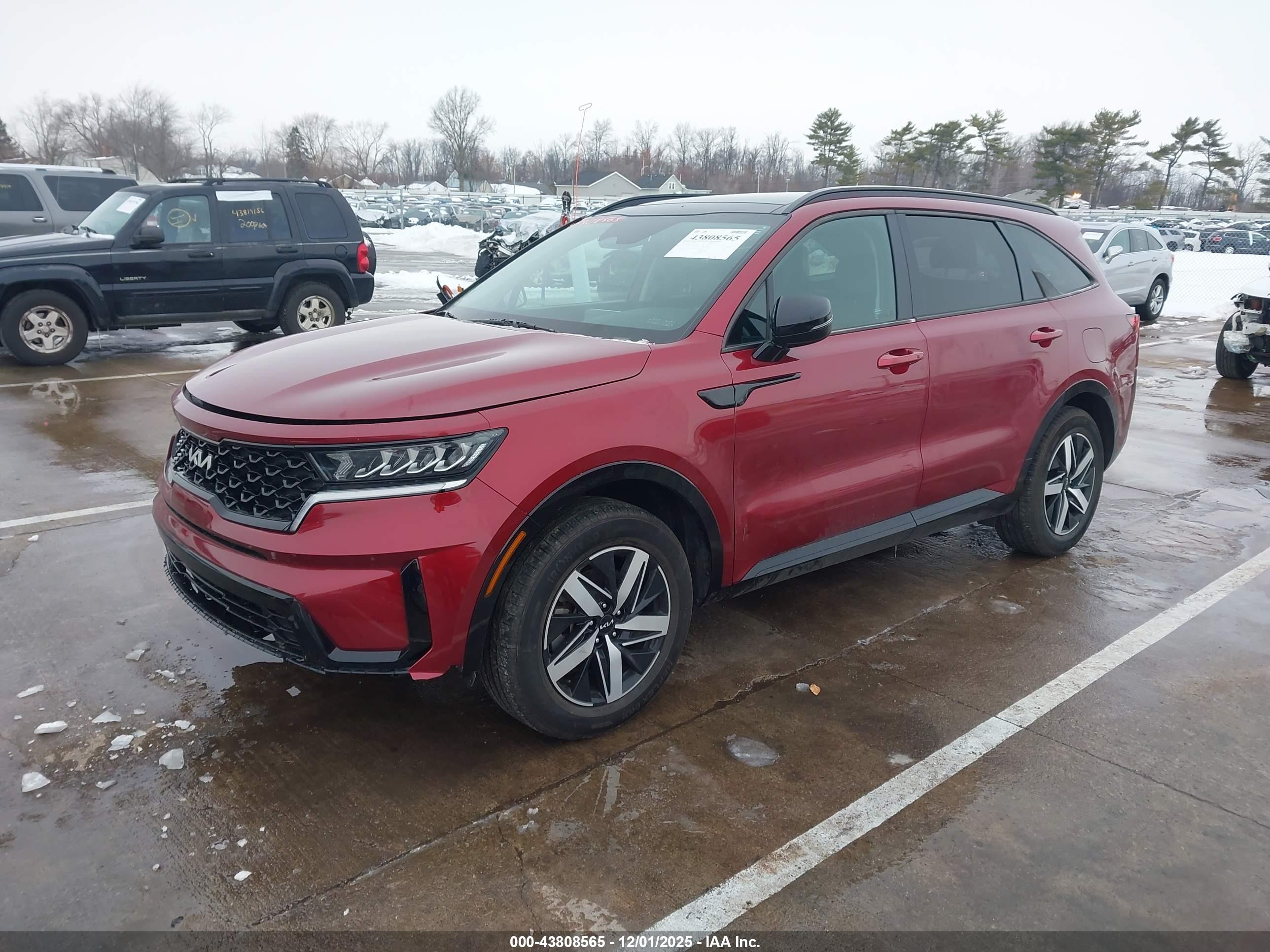 KIA SORENTO image 2