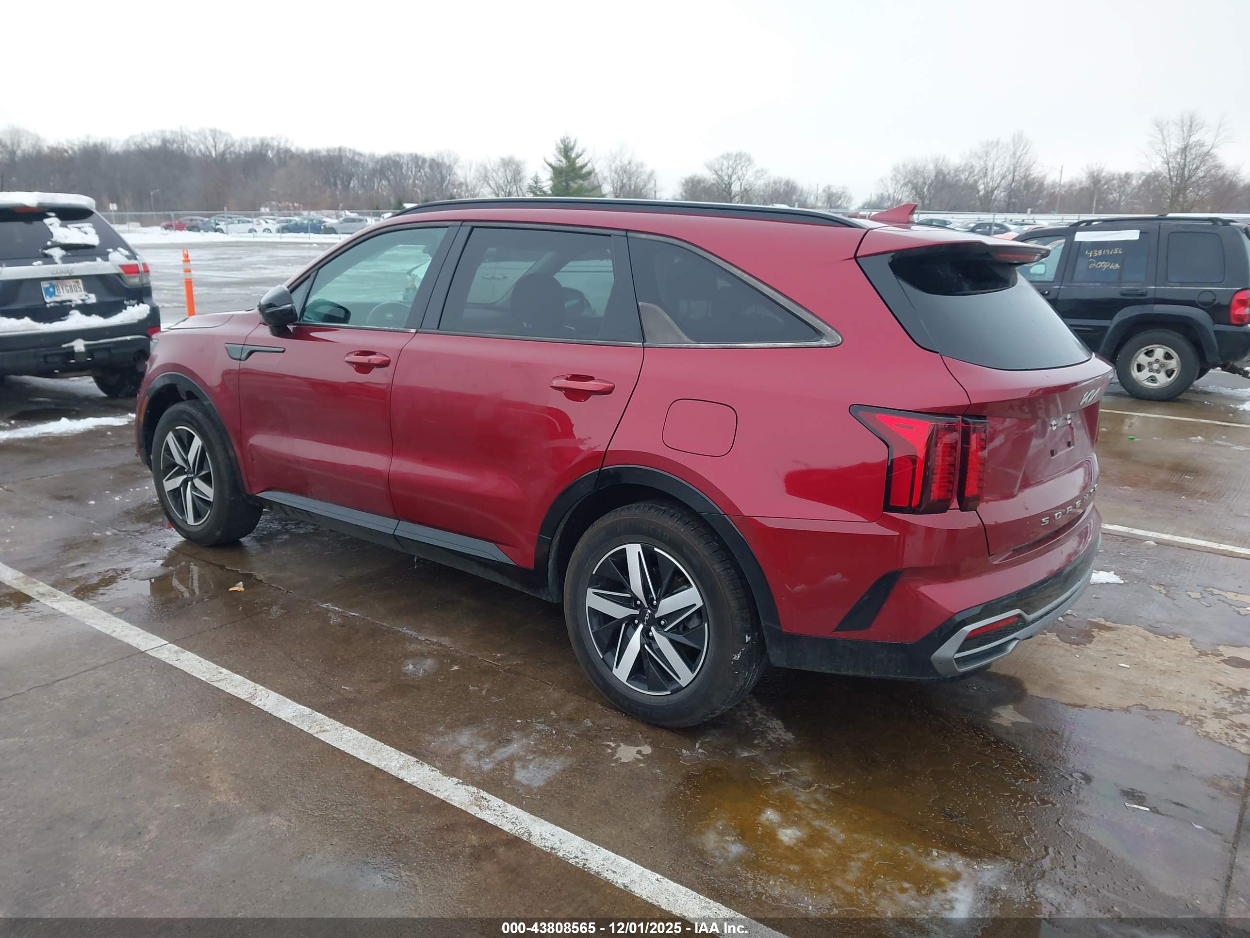 KIA SORENTO image 3