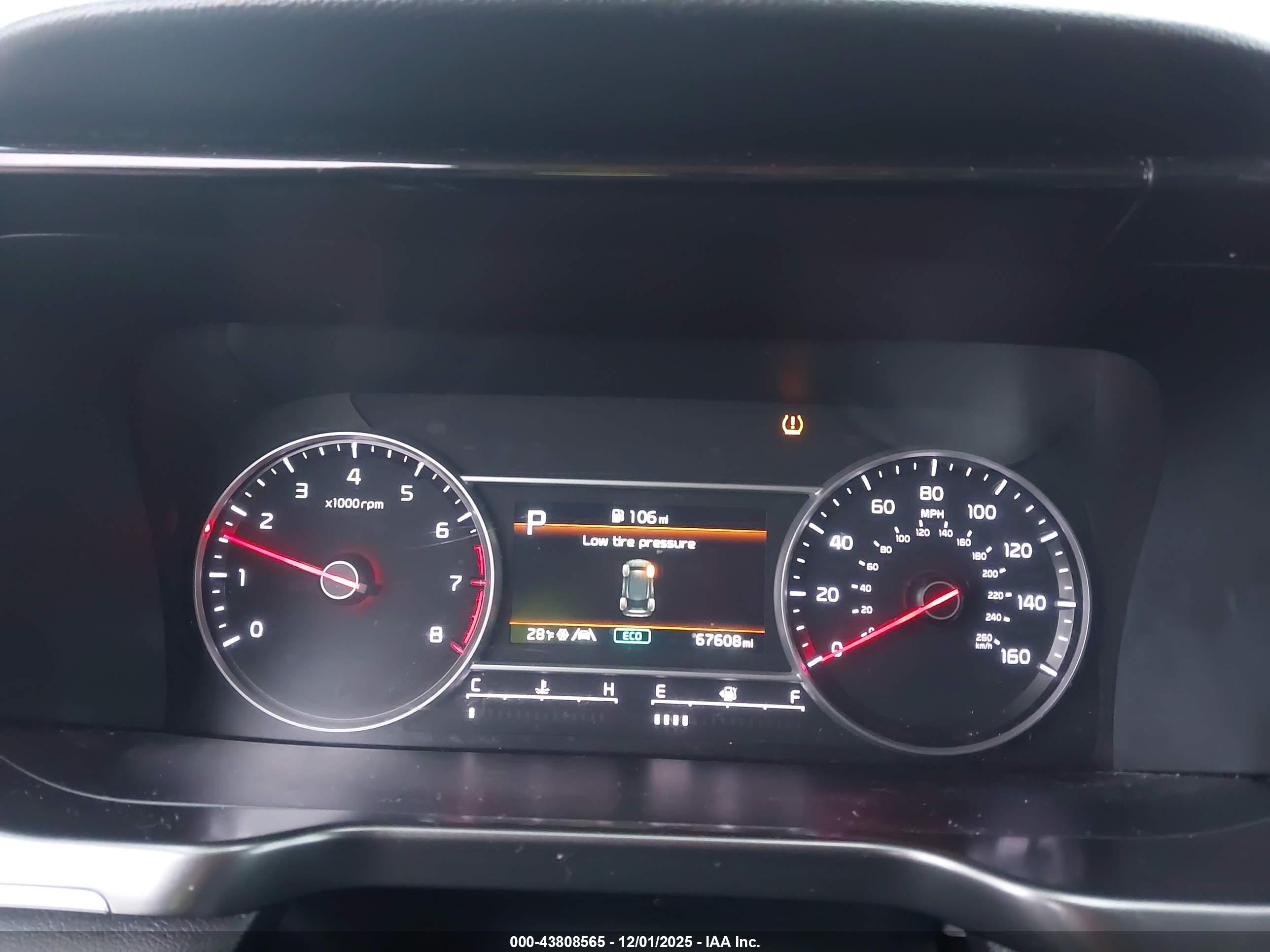KIA SORENTO image 7