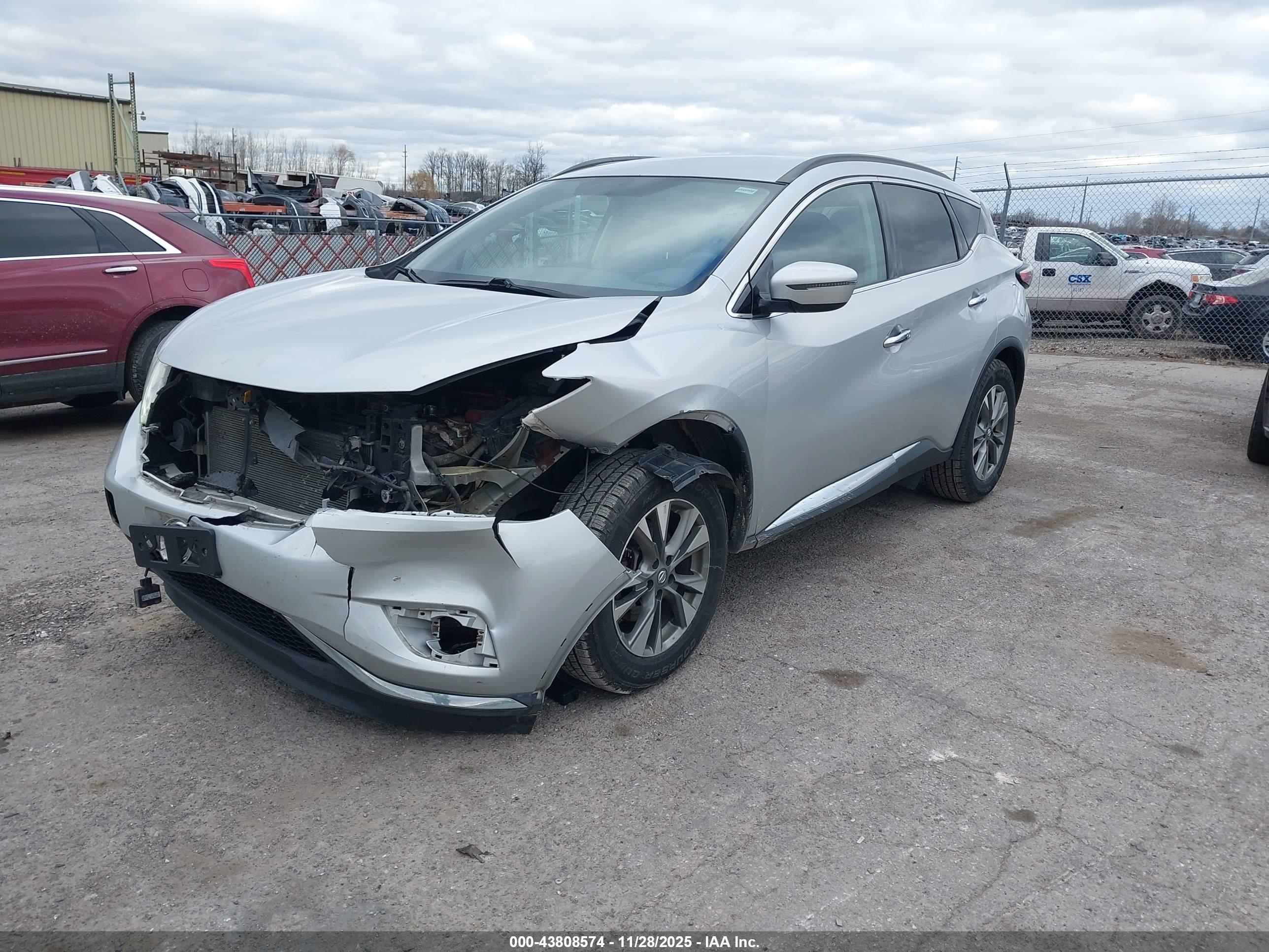 NISSAN MURANO image 2