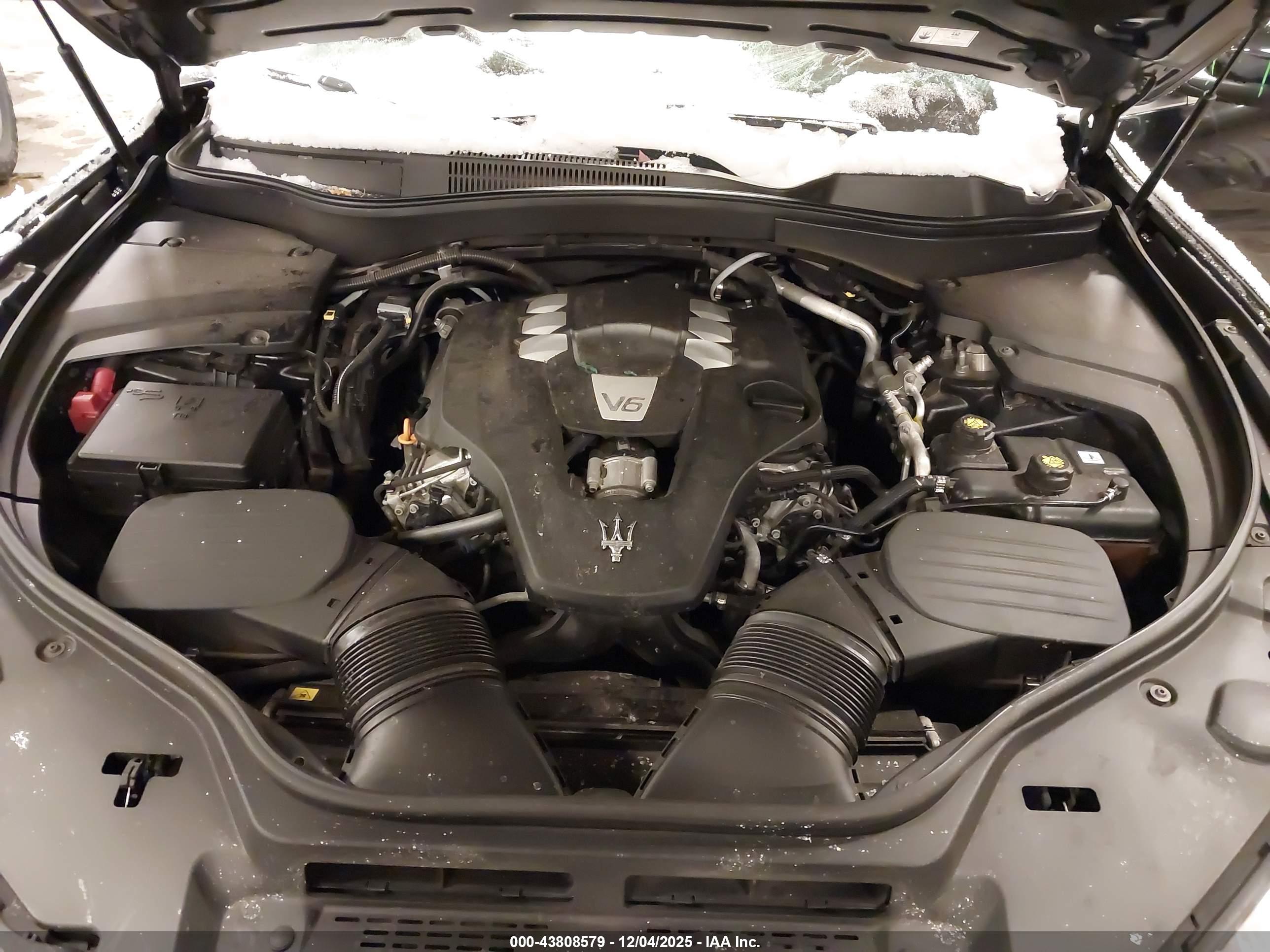 MASERATI LEVANTE image 10
