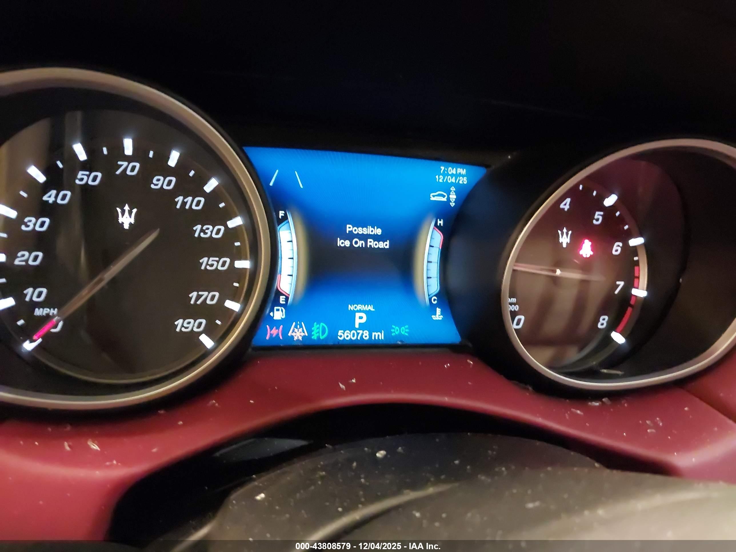 MASERATI LEVANTE image 7