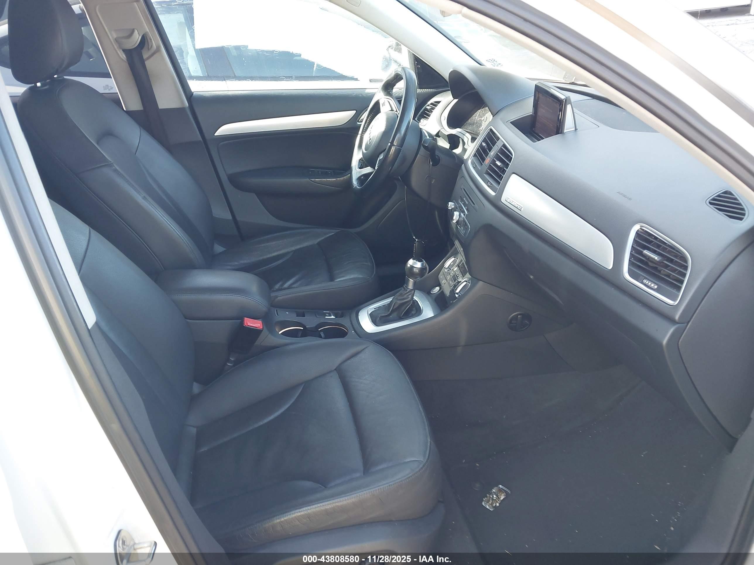 AUDI Q3 image 5
