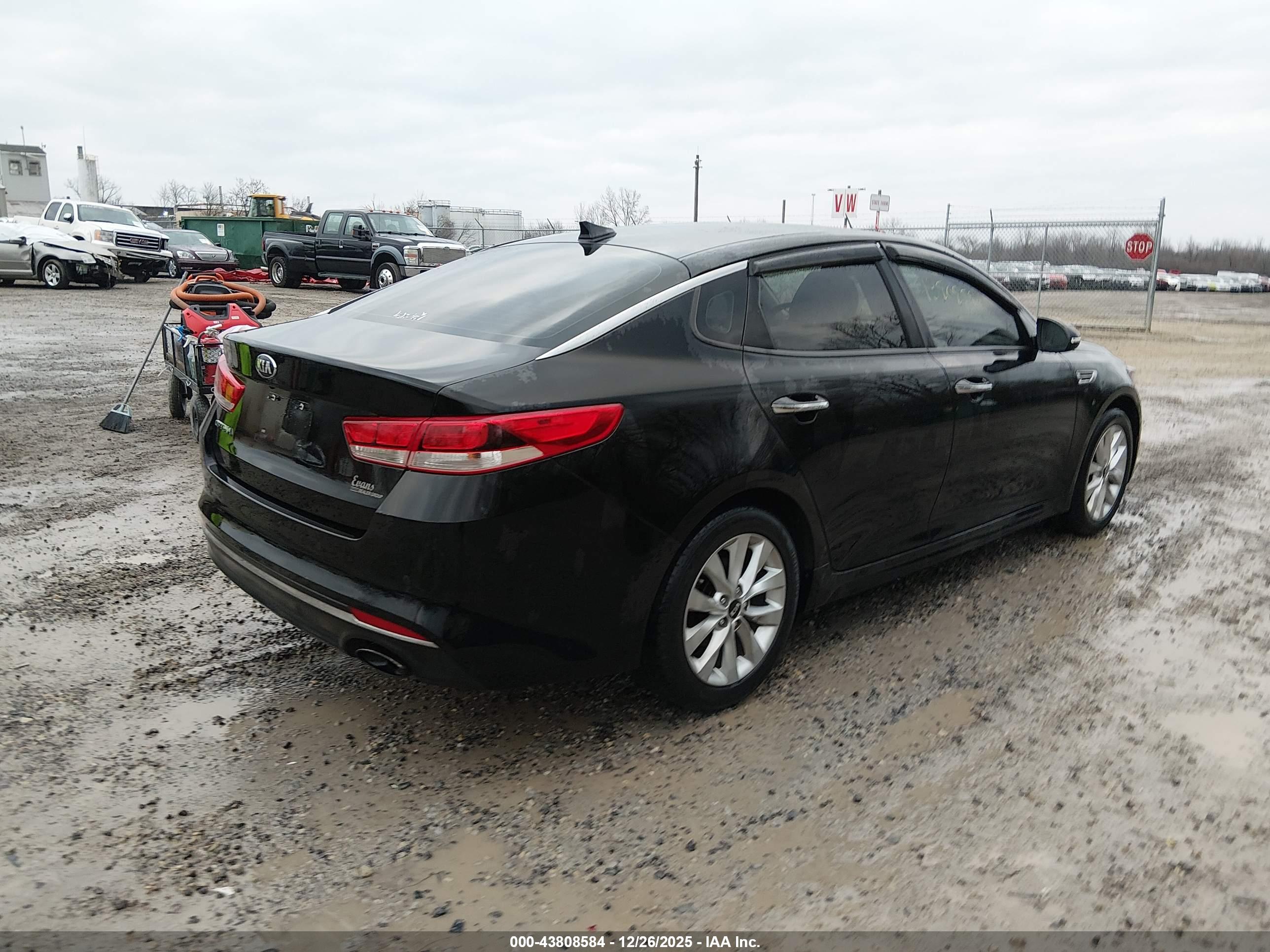 KIA OPTIMA image 4