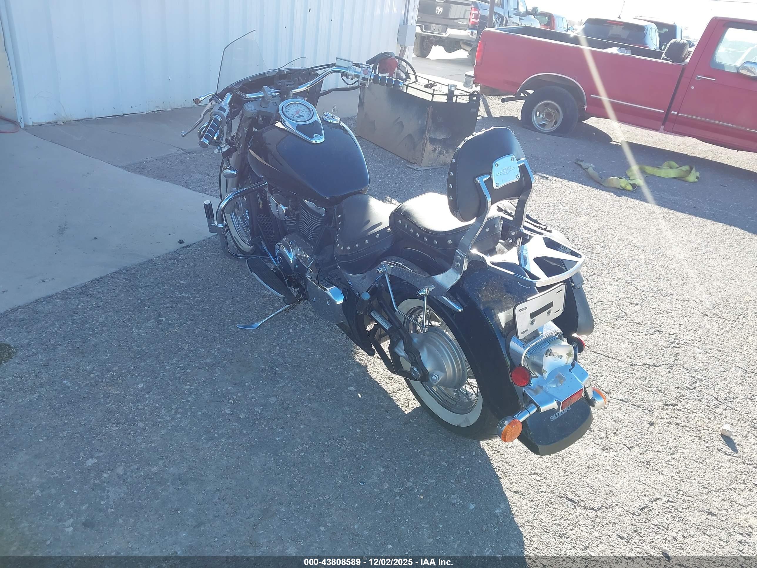 SUZUKI C50 image 3