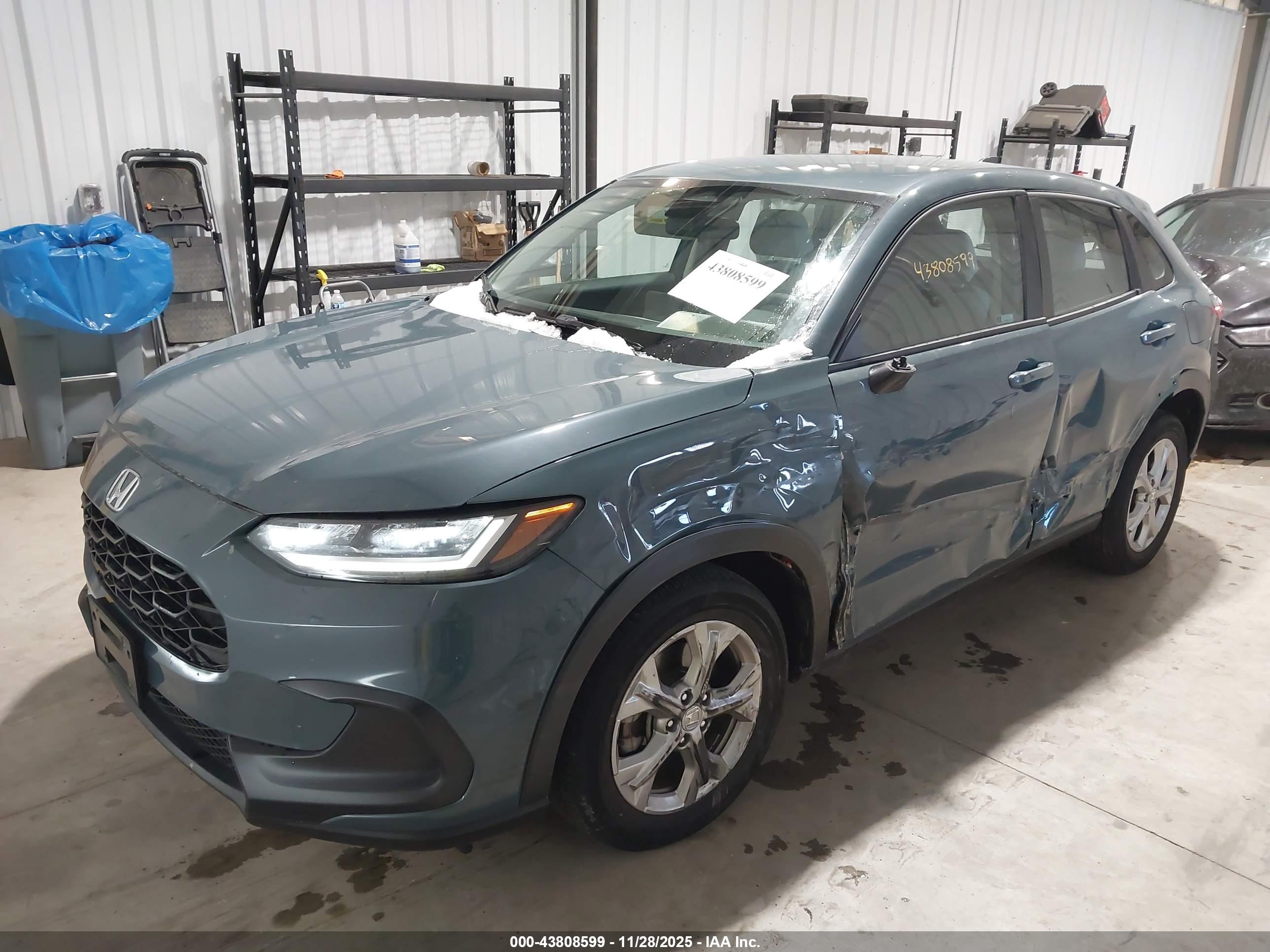 HONDA HR-V image 2
