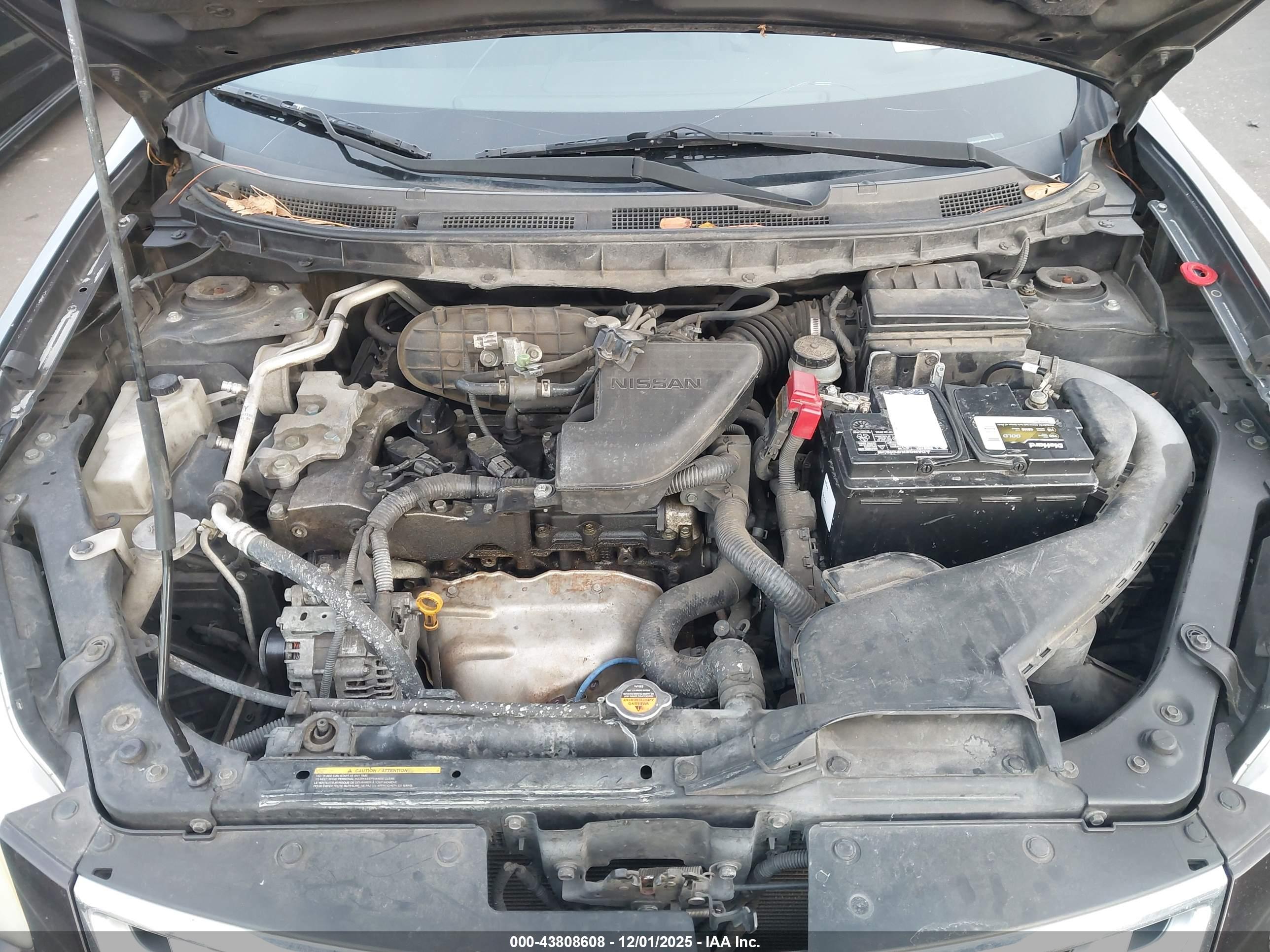 NISSAN ROGUE image 10