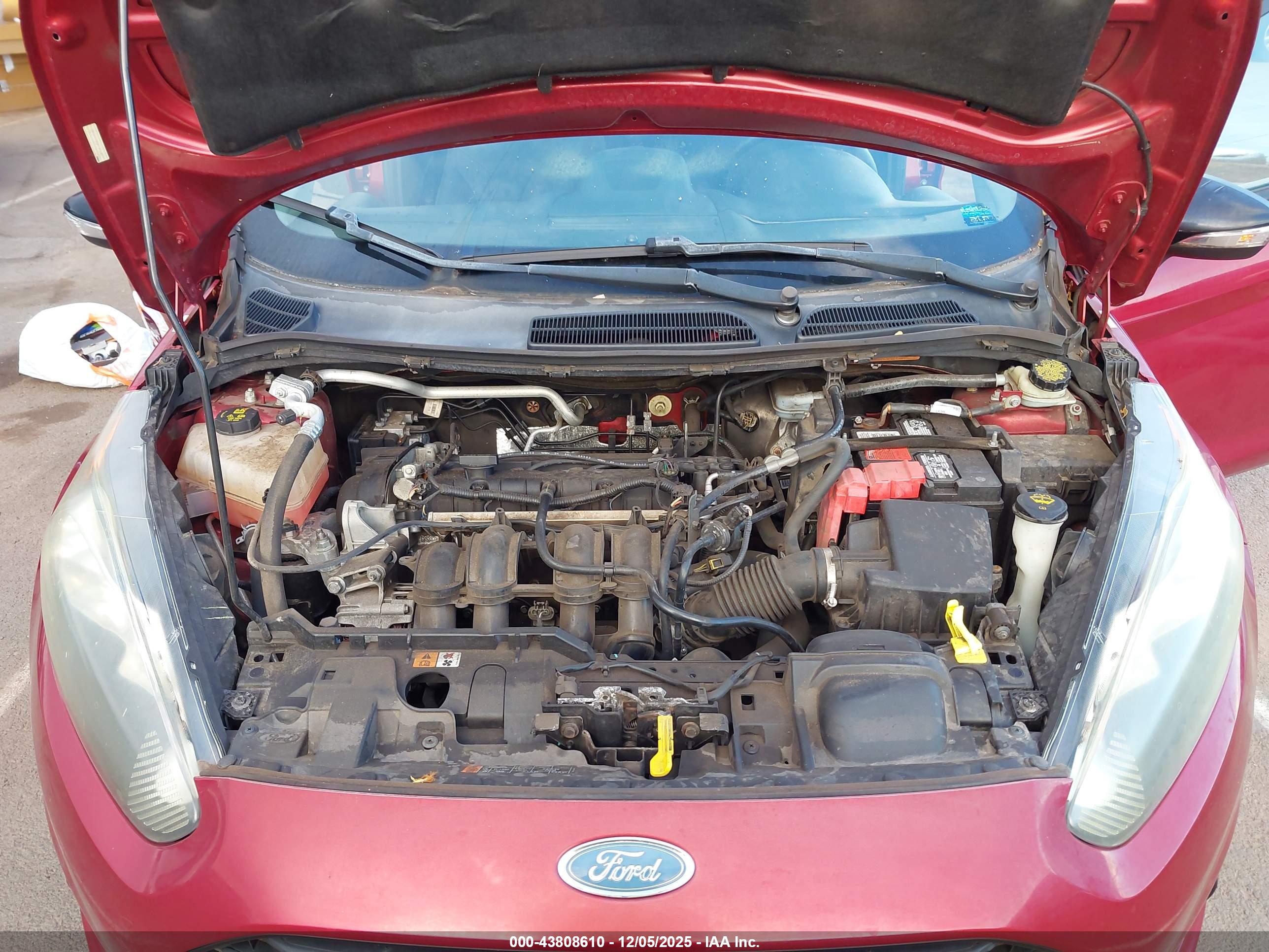 FORD FIESTA image 10
