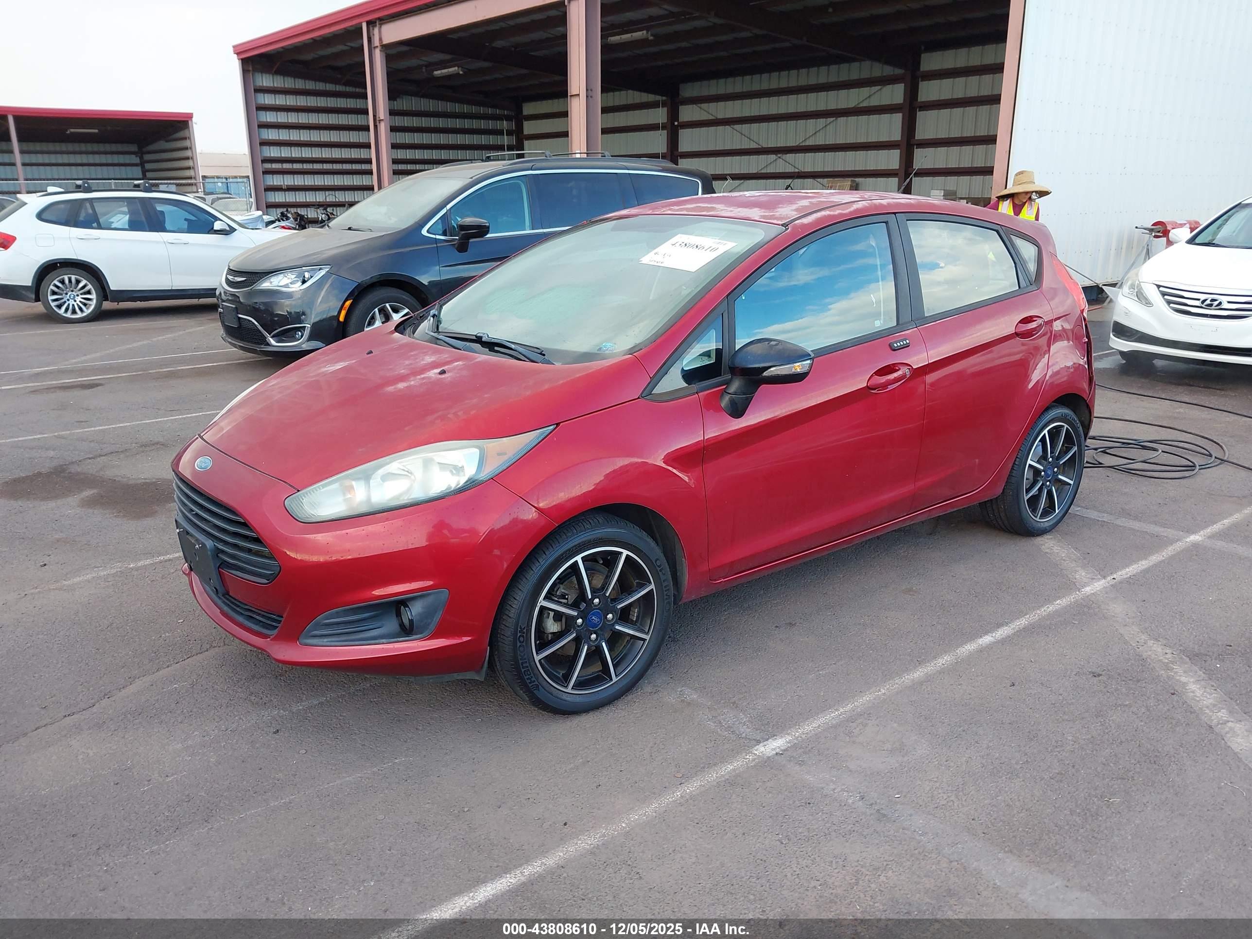 FORD FIESTA image 2