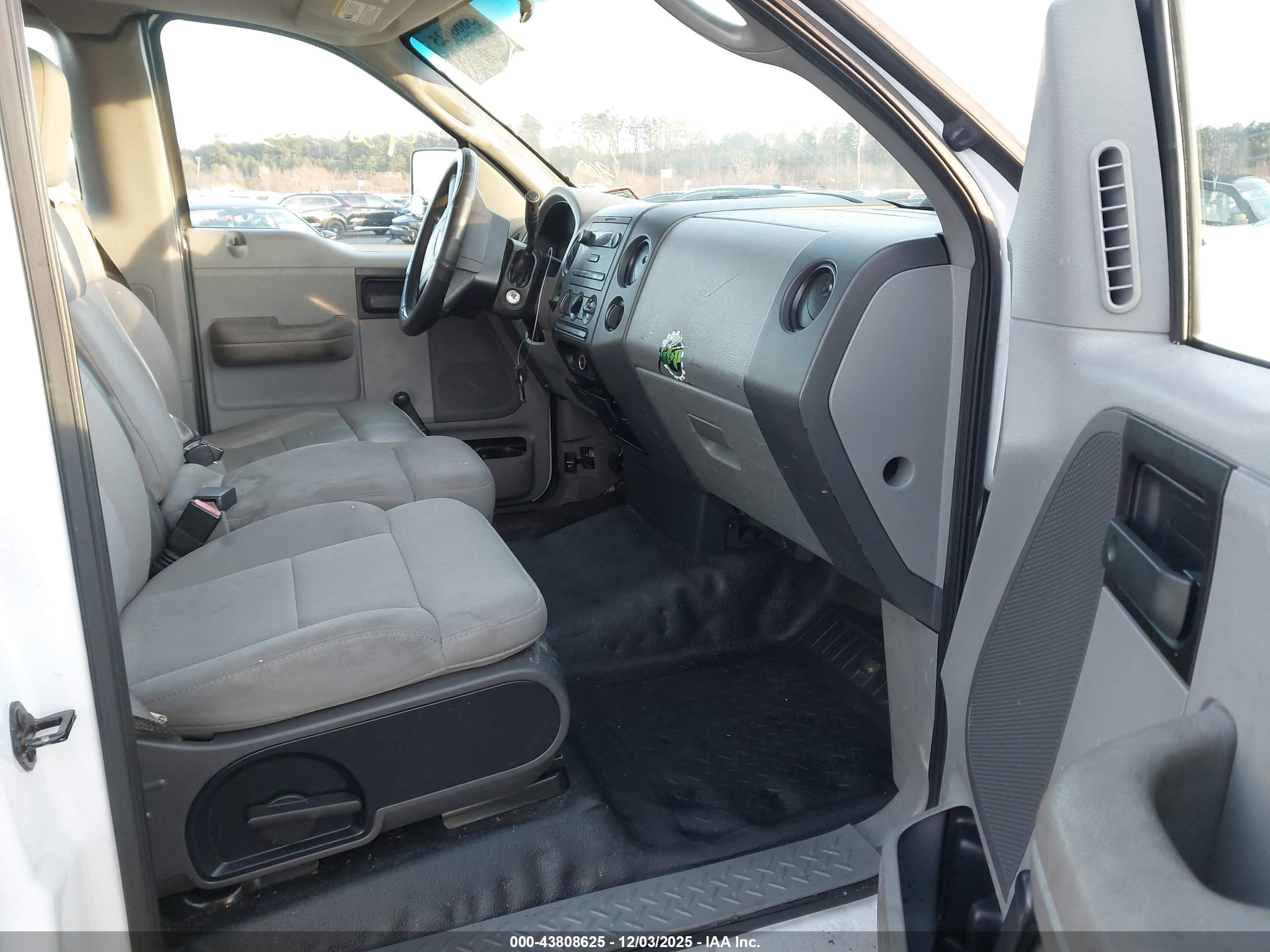 FORD F-150 image 5