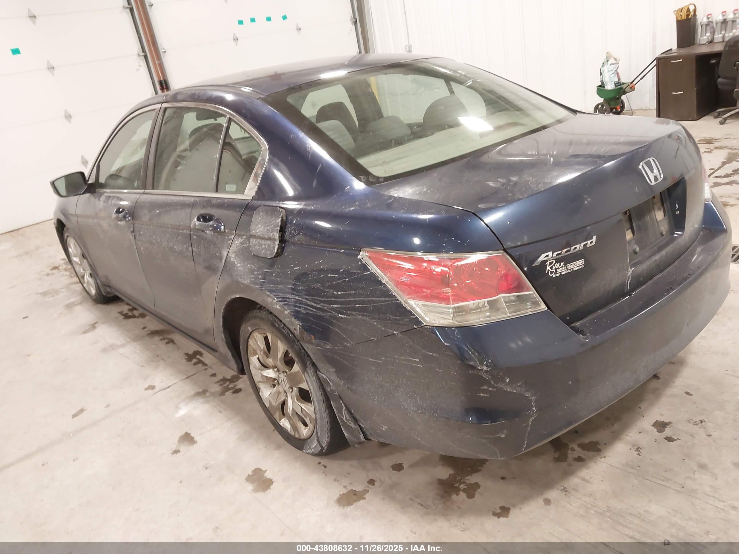 HONDA ACCORD image 3