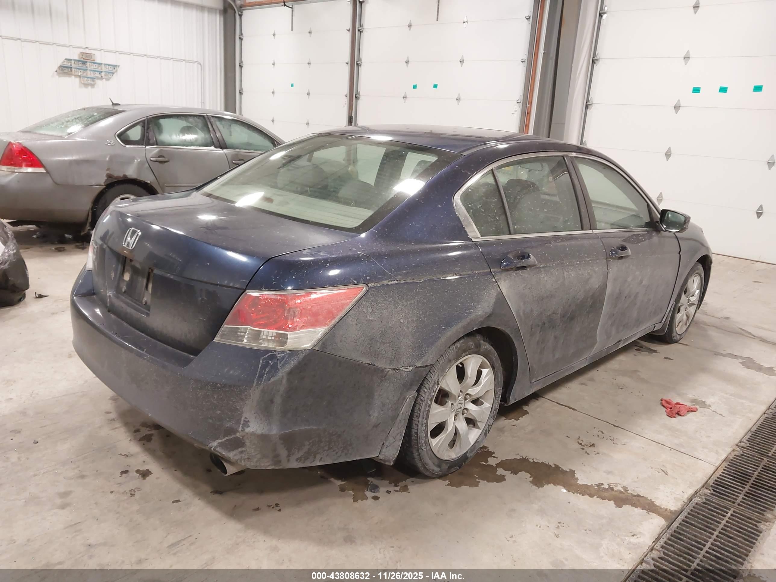 HONDA ACCORD image 4