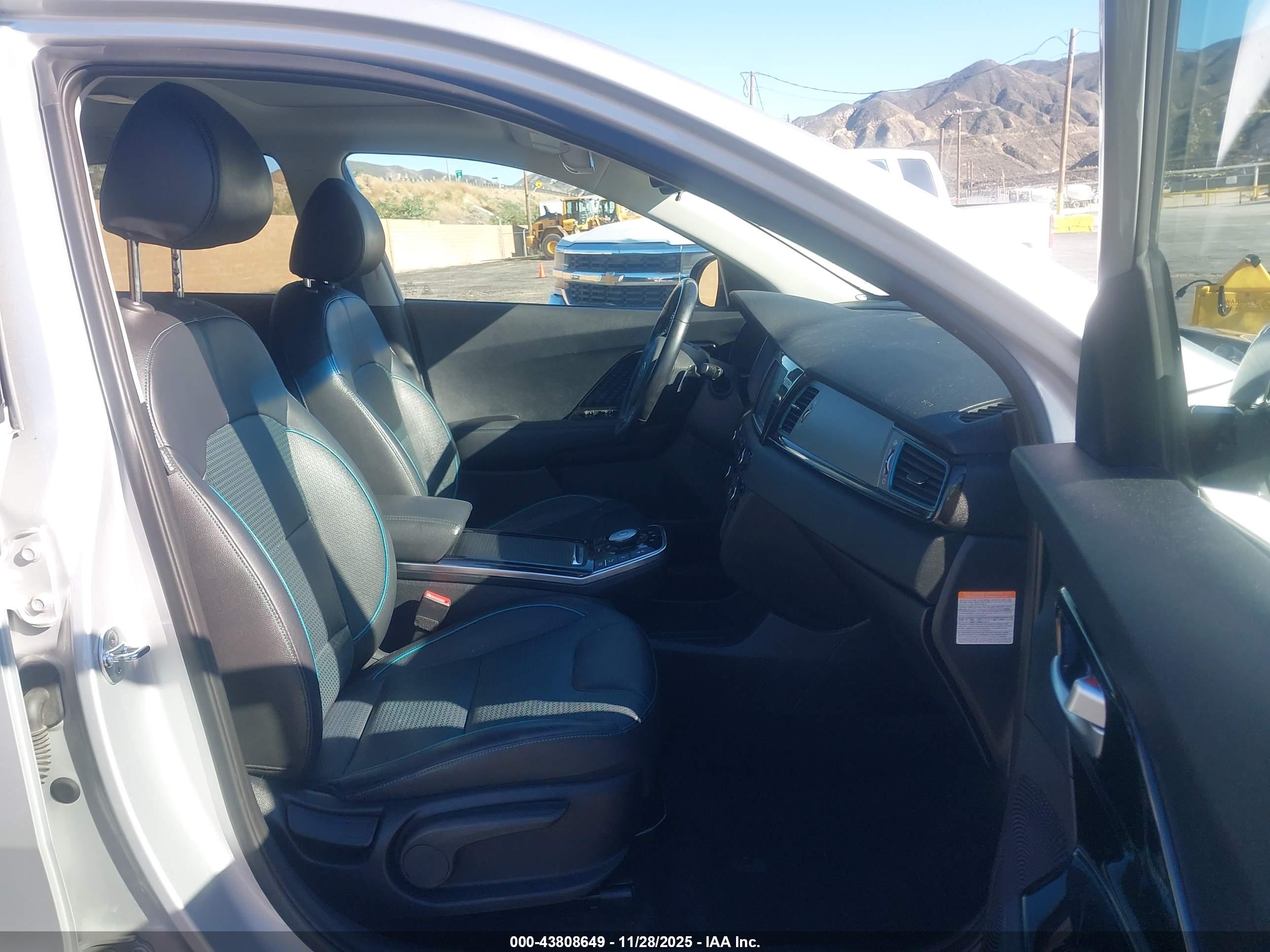 KIA NIRO image 5