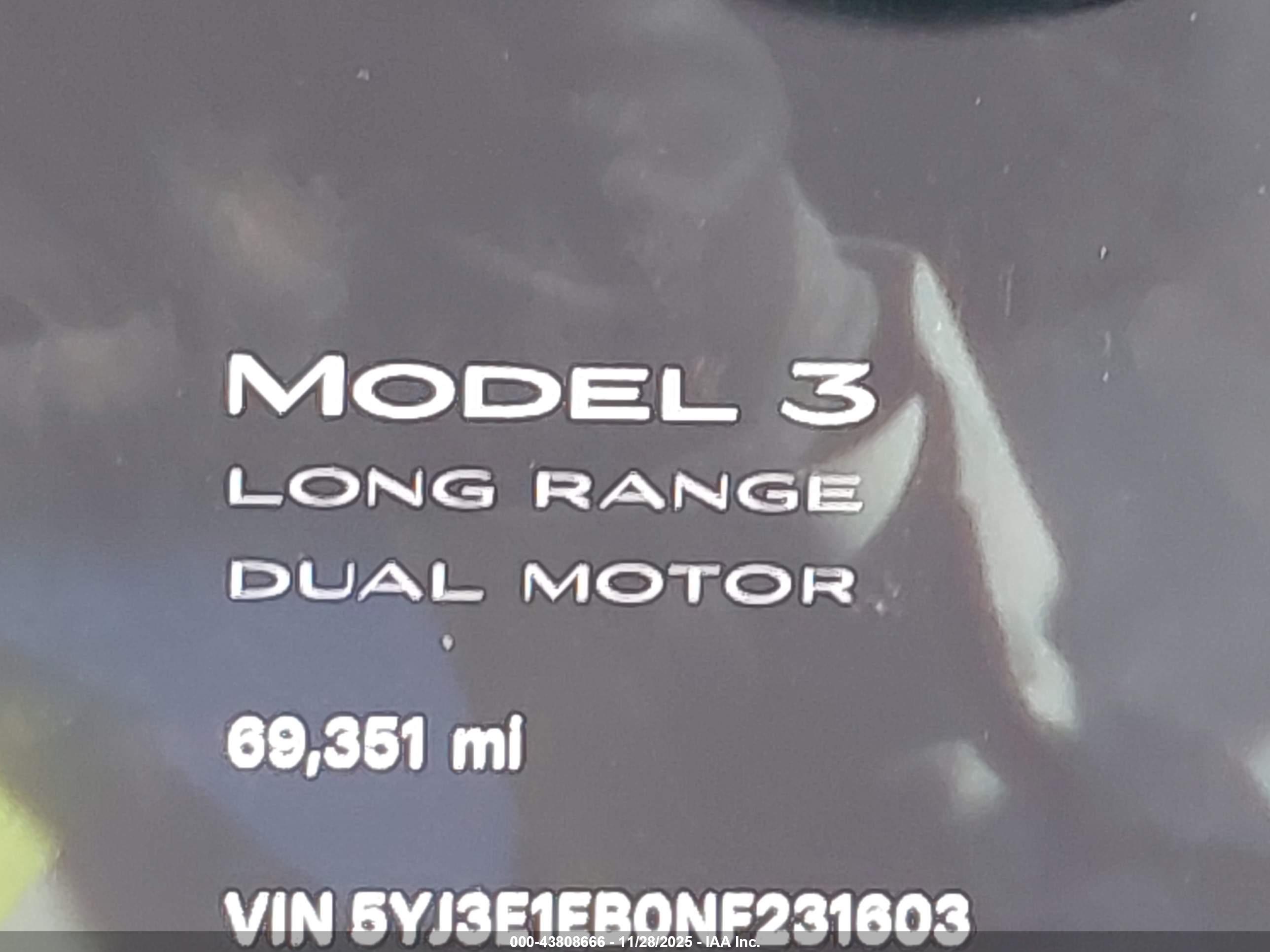 TESLA MODEL image 7