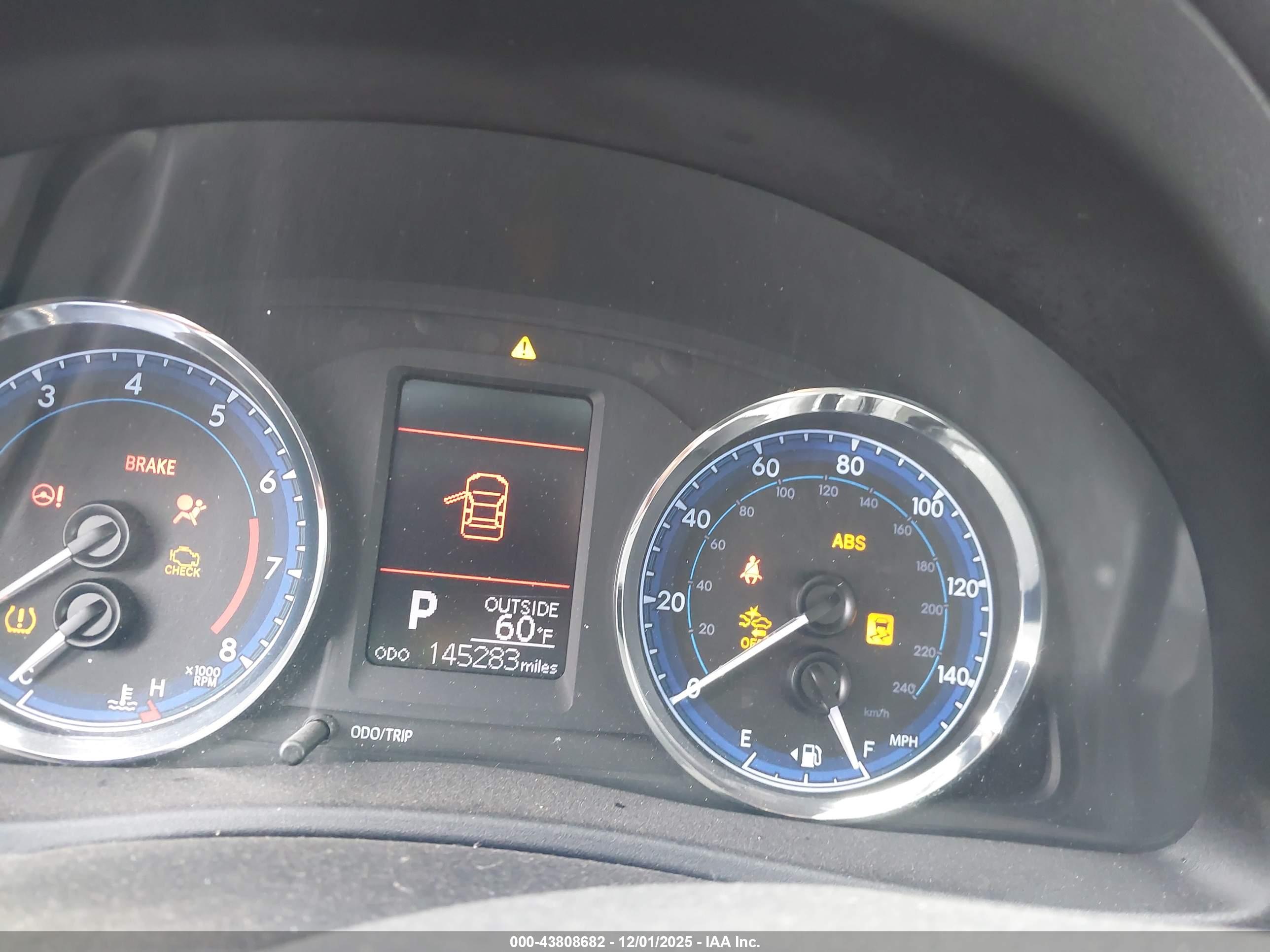 TOYOTA COROLLA image 7