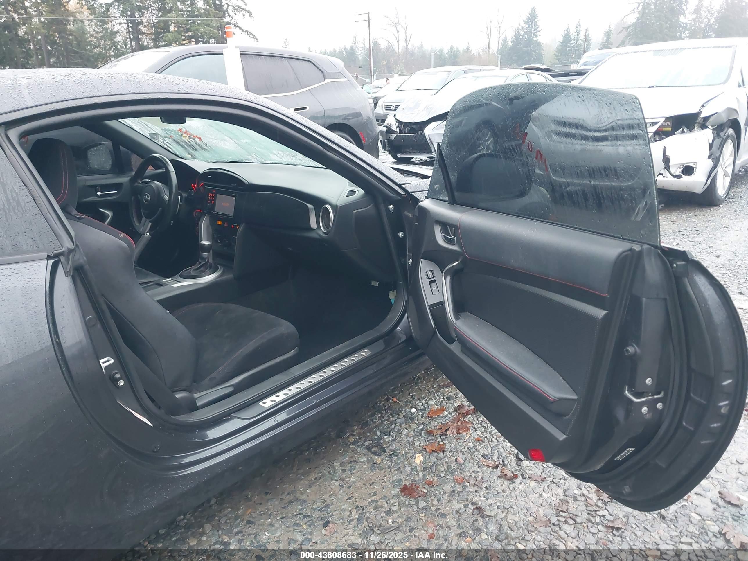 SCION FR-S image 5