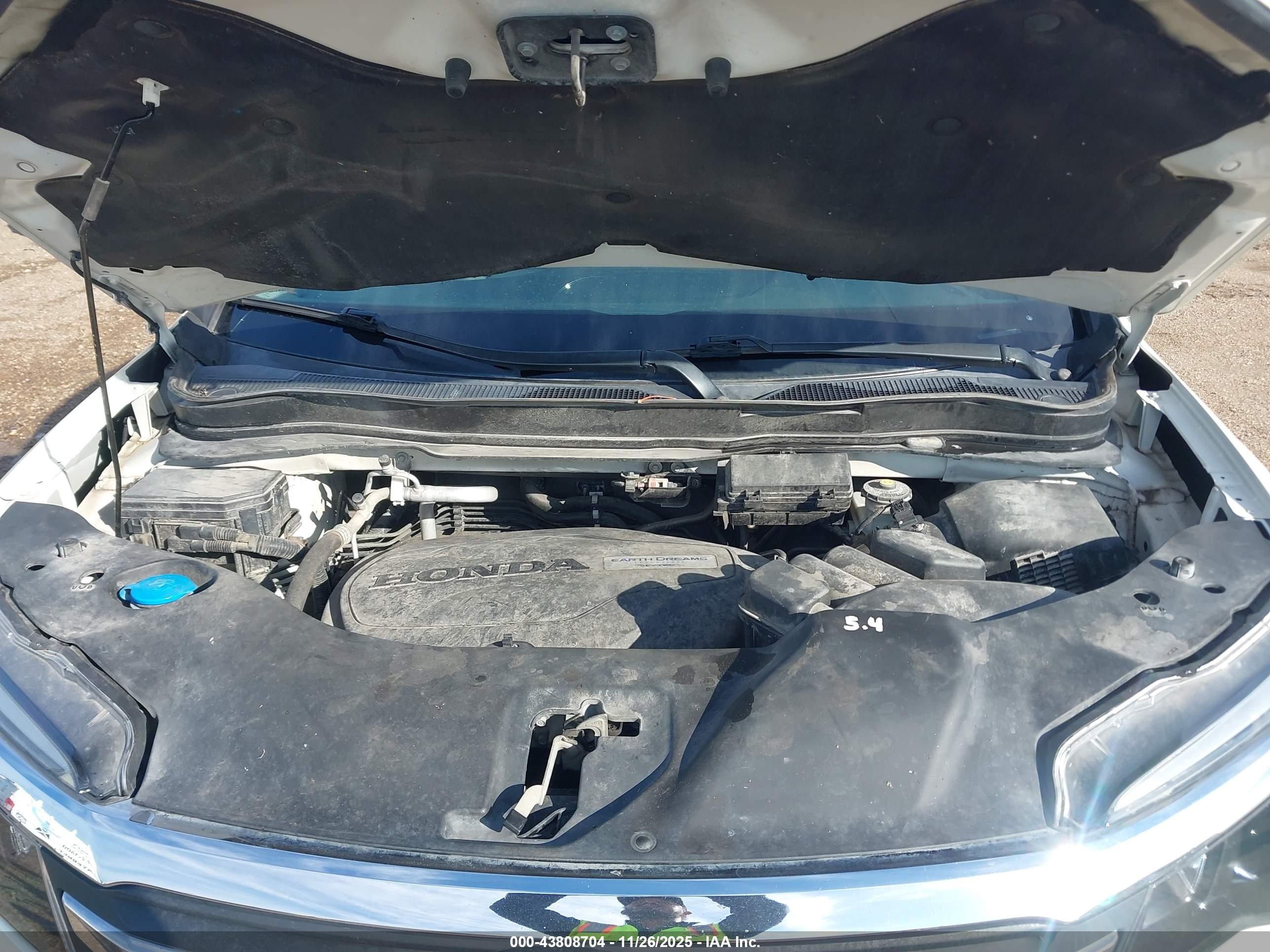 HONDA PILOT image 10