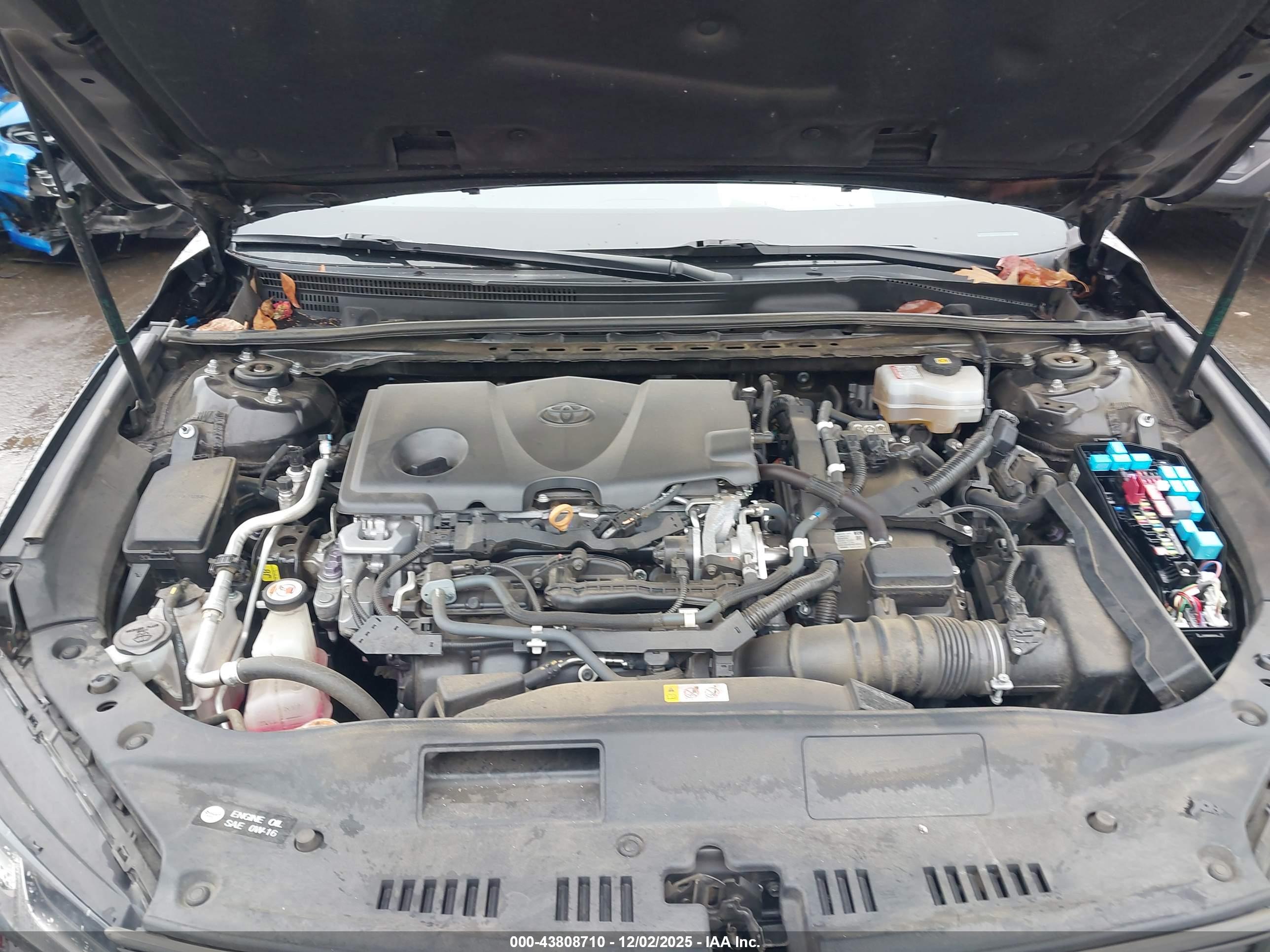 TOYOTA AVALON image 10
