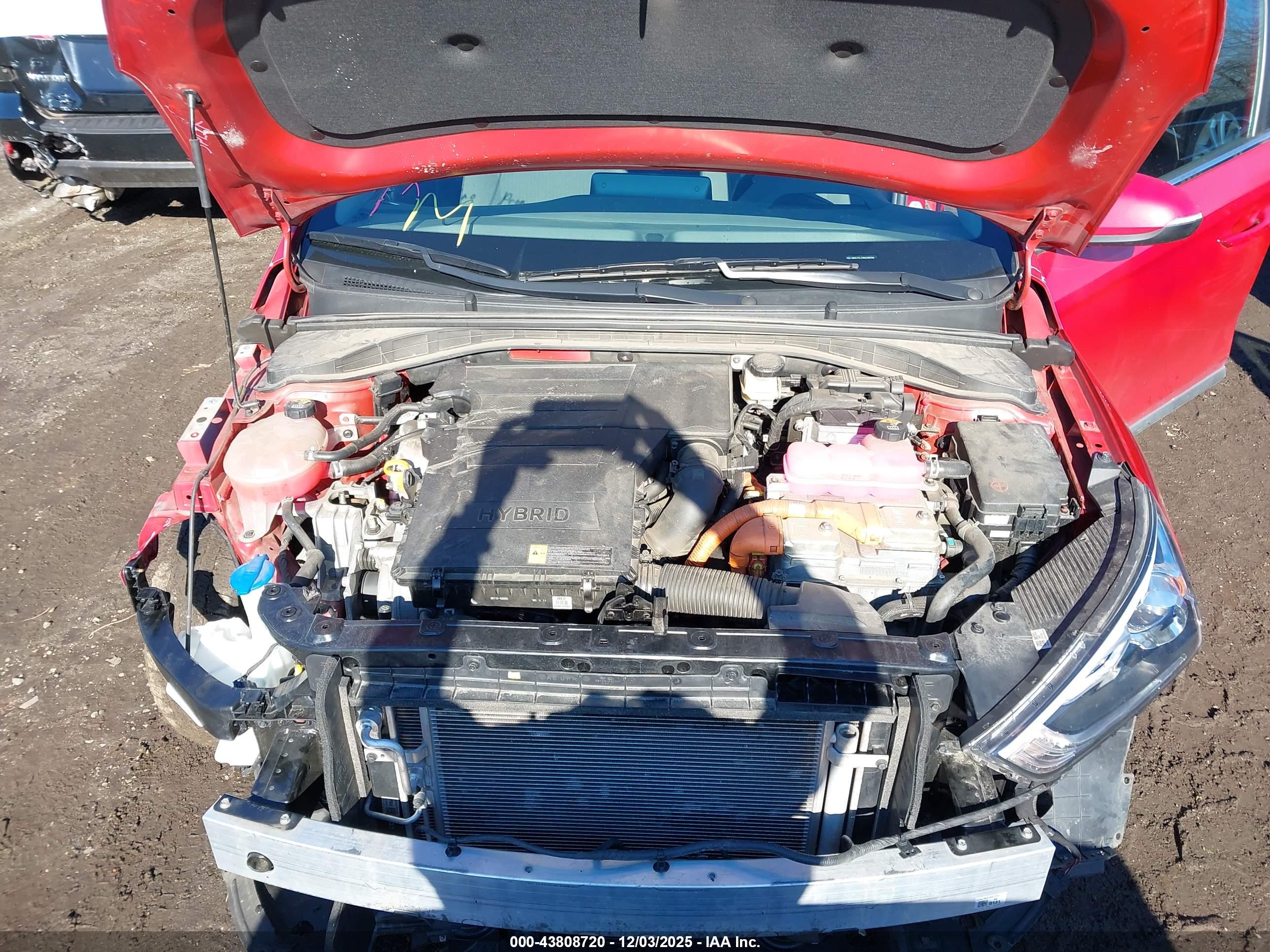 HYUNDAI IONIQ image 10