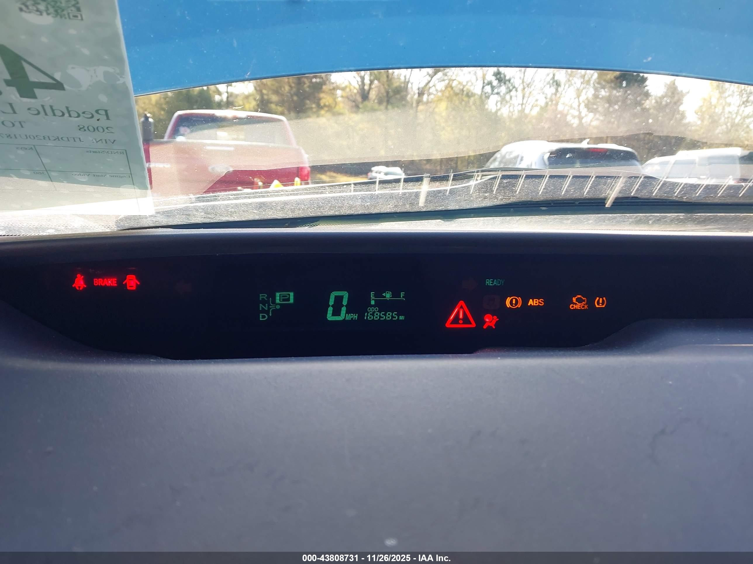 TOYOTA PRIUS image 7