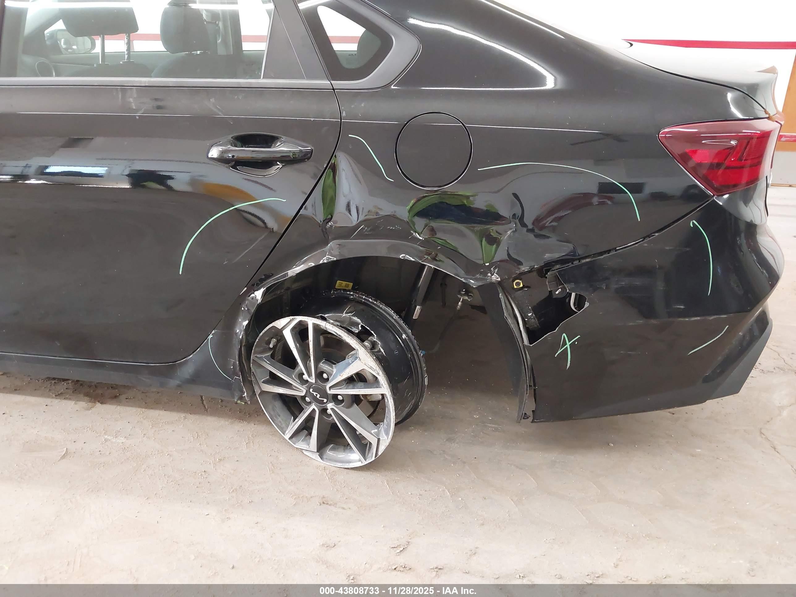 KIA FORTE image 6