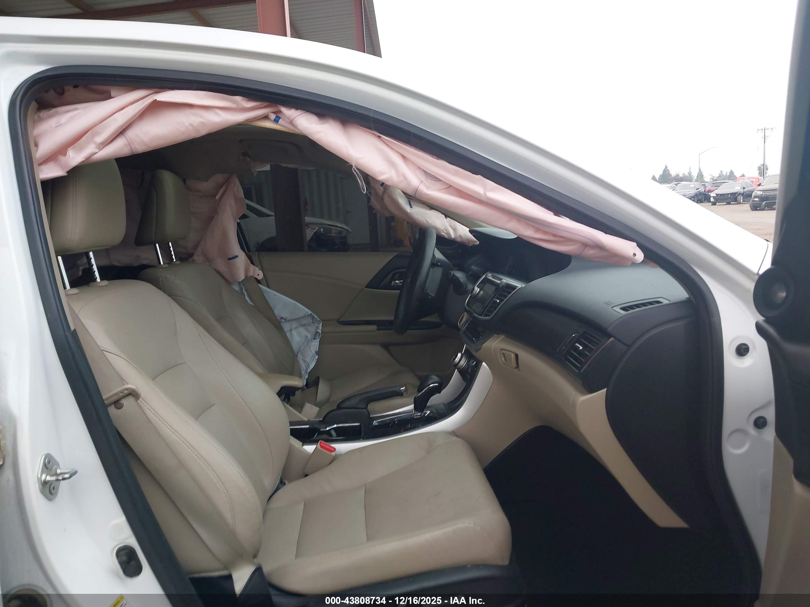 HONDA ACCORD image 5