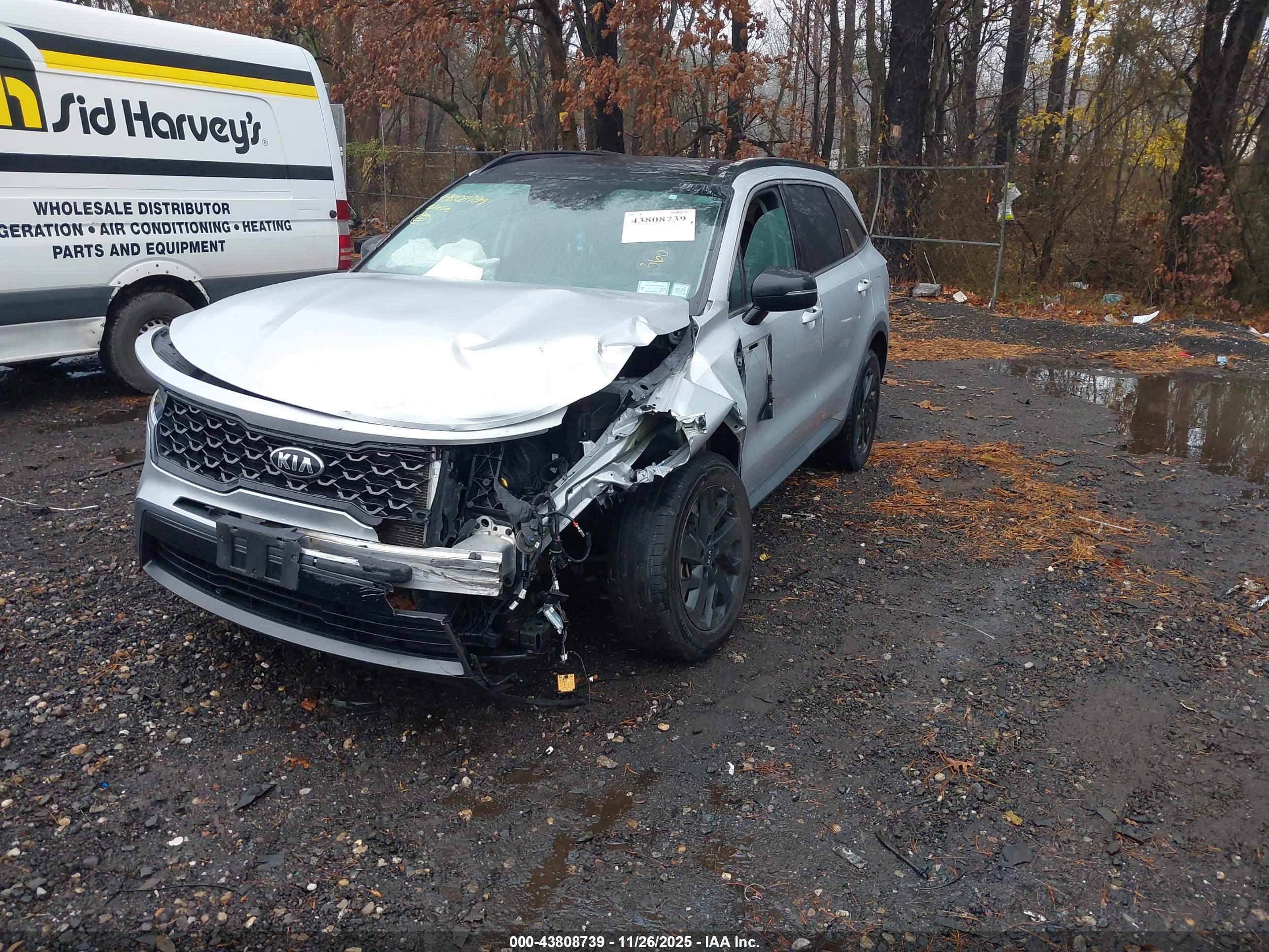 KIA SORENTO image 2