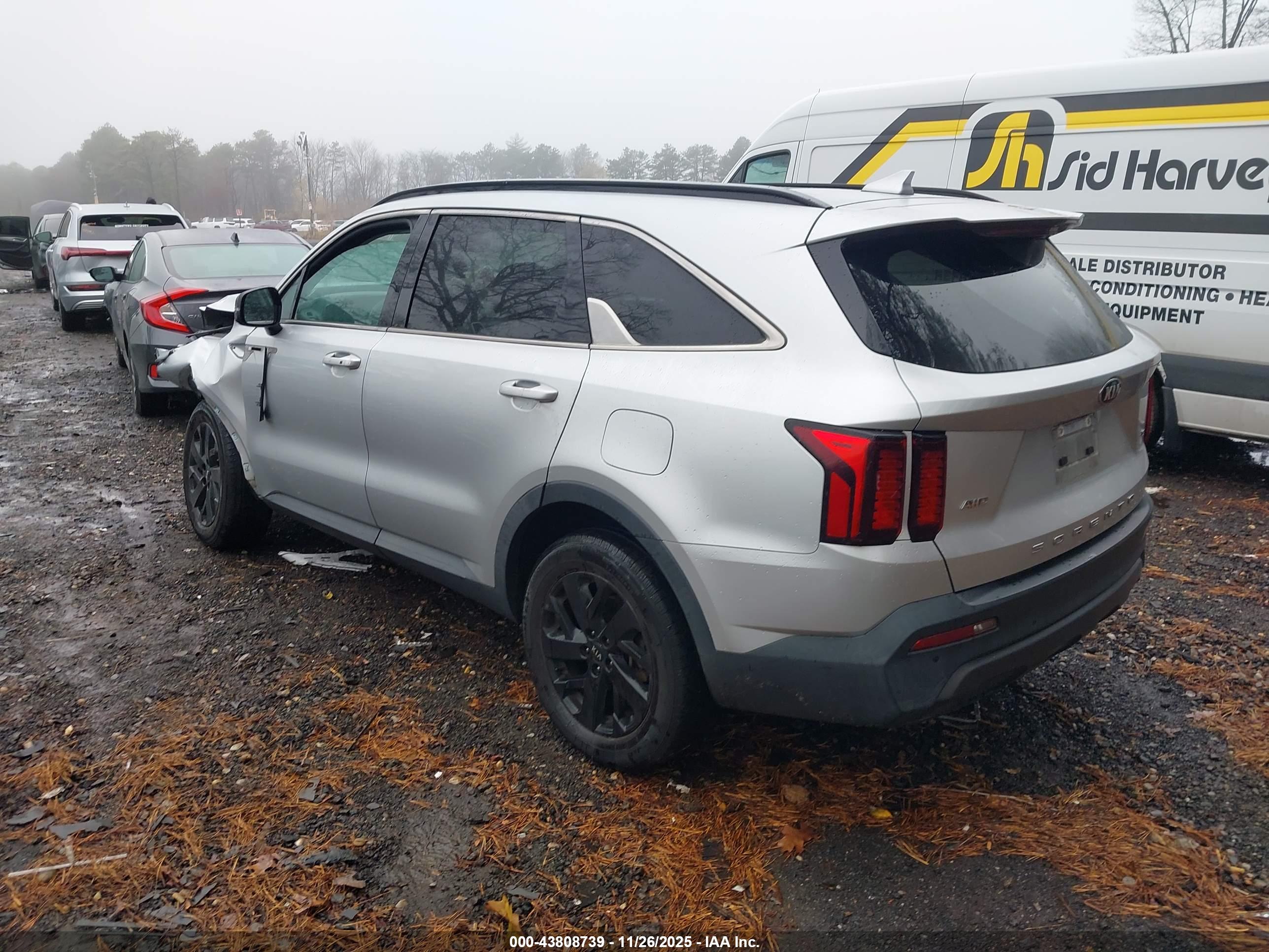 KIA SORENTO image 3