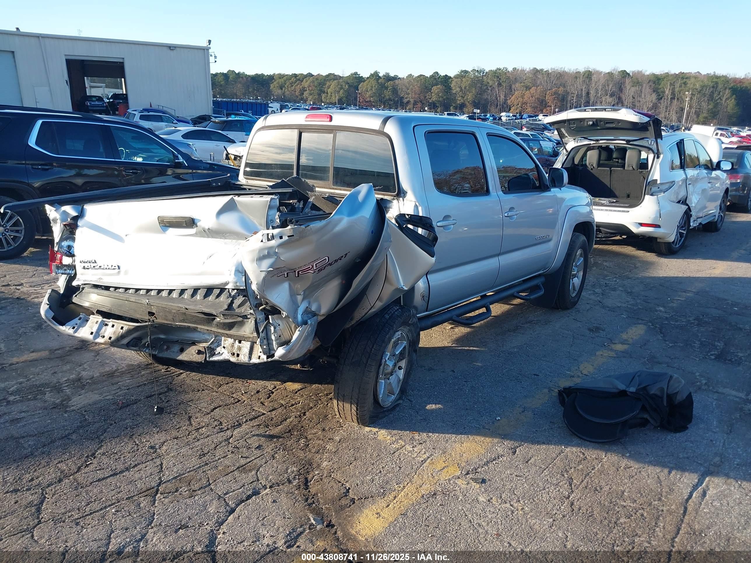 TOYOTA TACOMA image 4