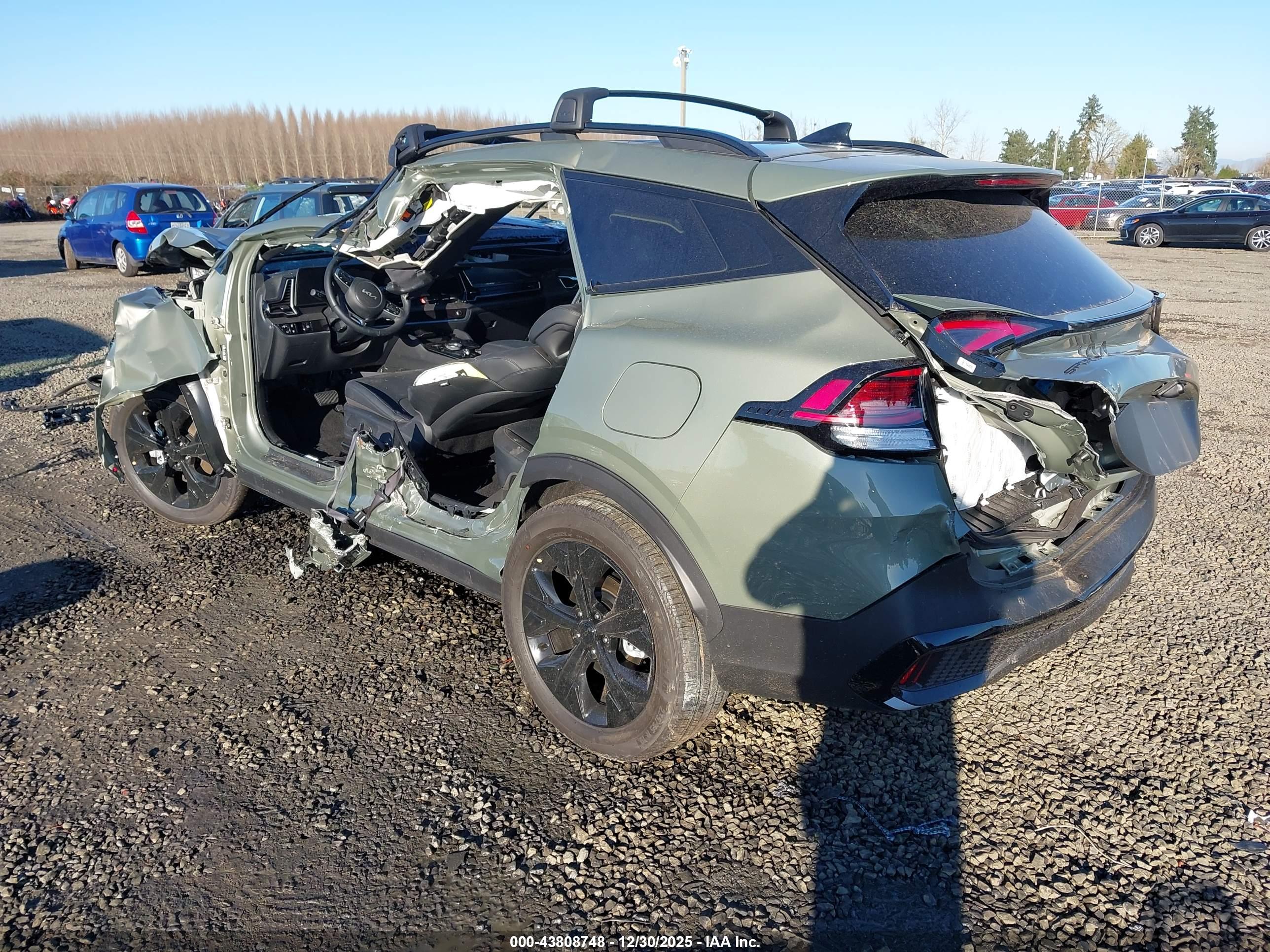 KIA SPORTAGE image 3