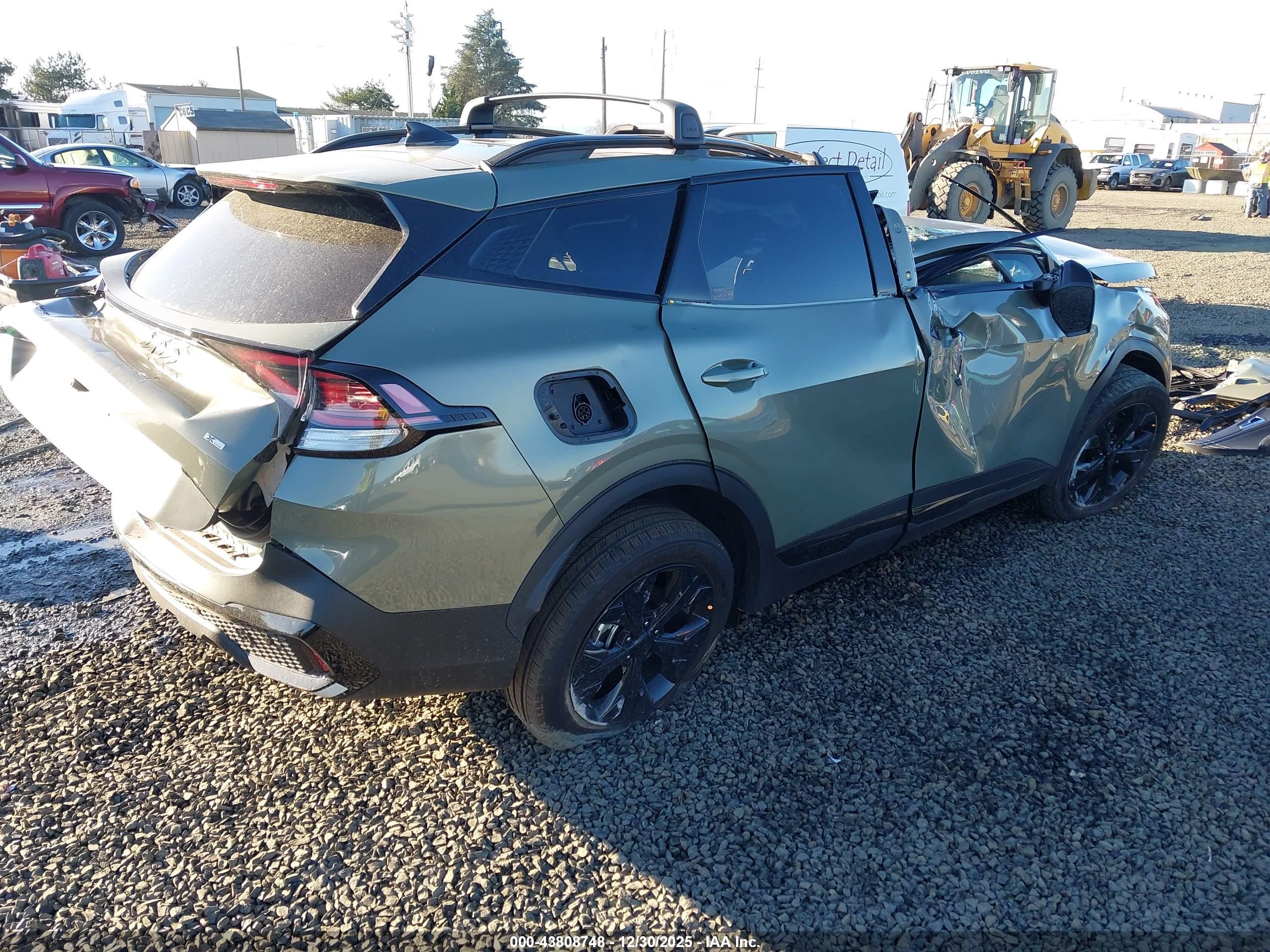 KIA SPORTAGE image 4