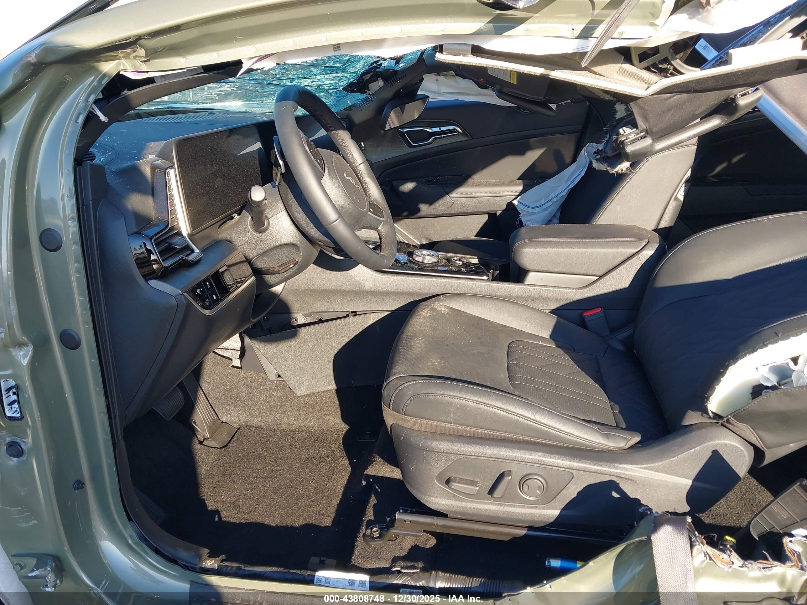 KIA SPORTAGE image 5