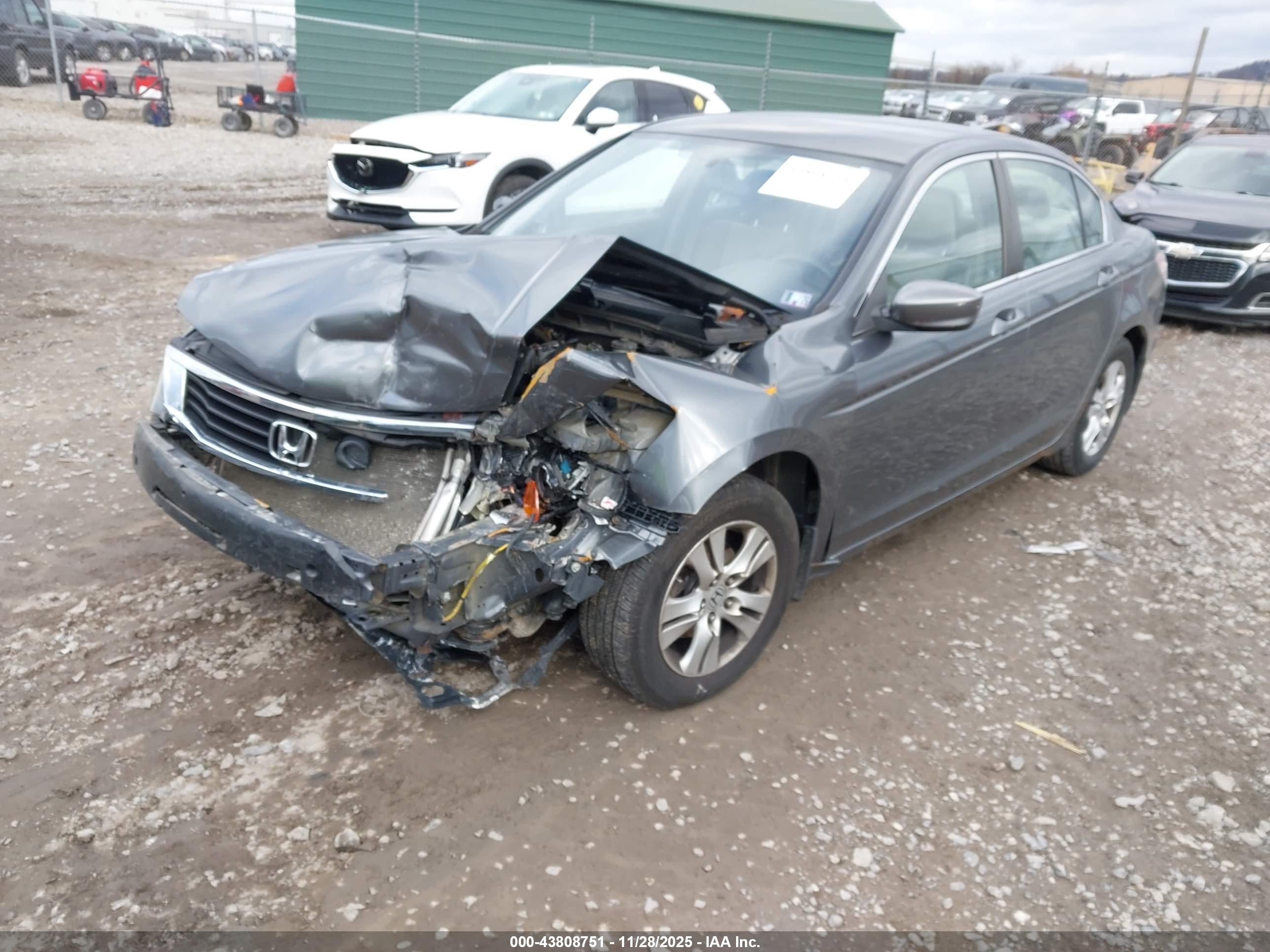 HONDA ACCORD image 2