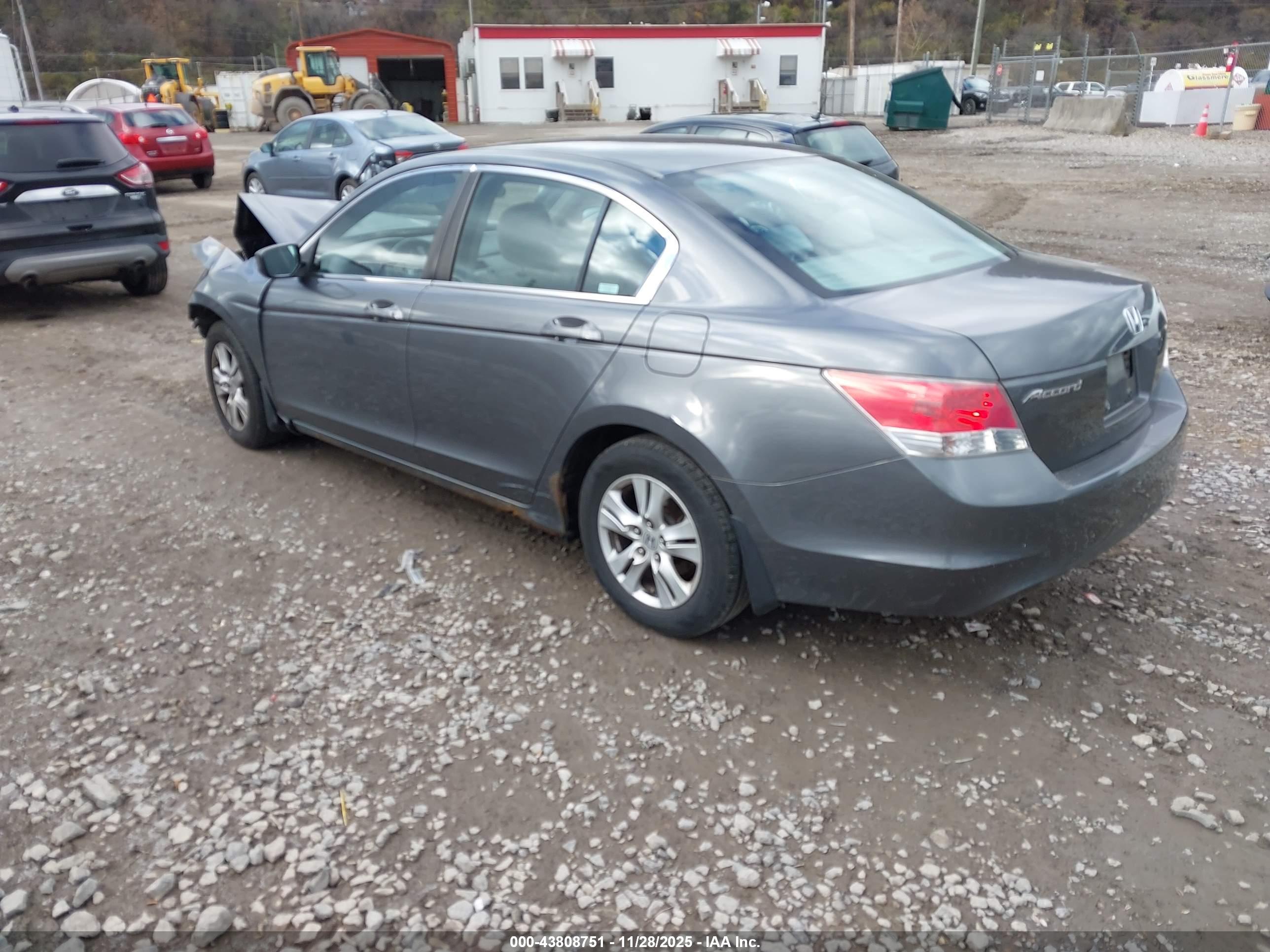 HONDA ACCORD image 3