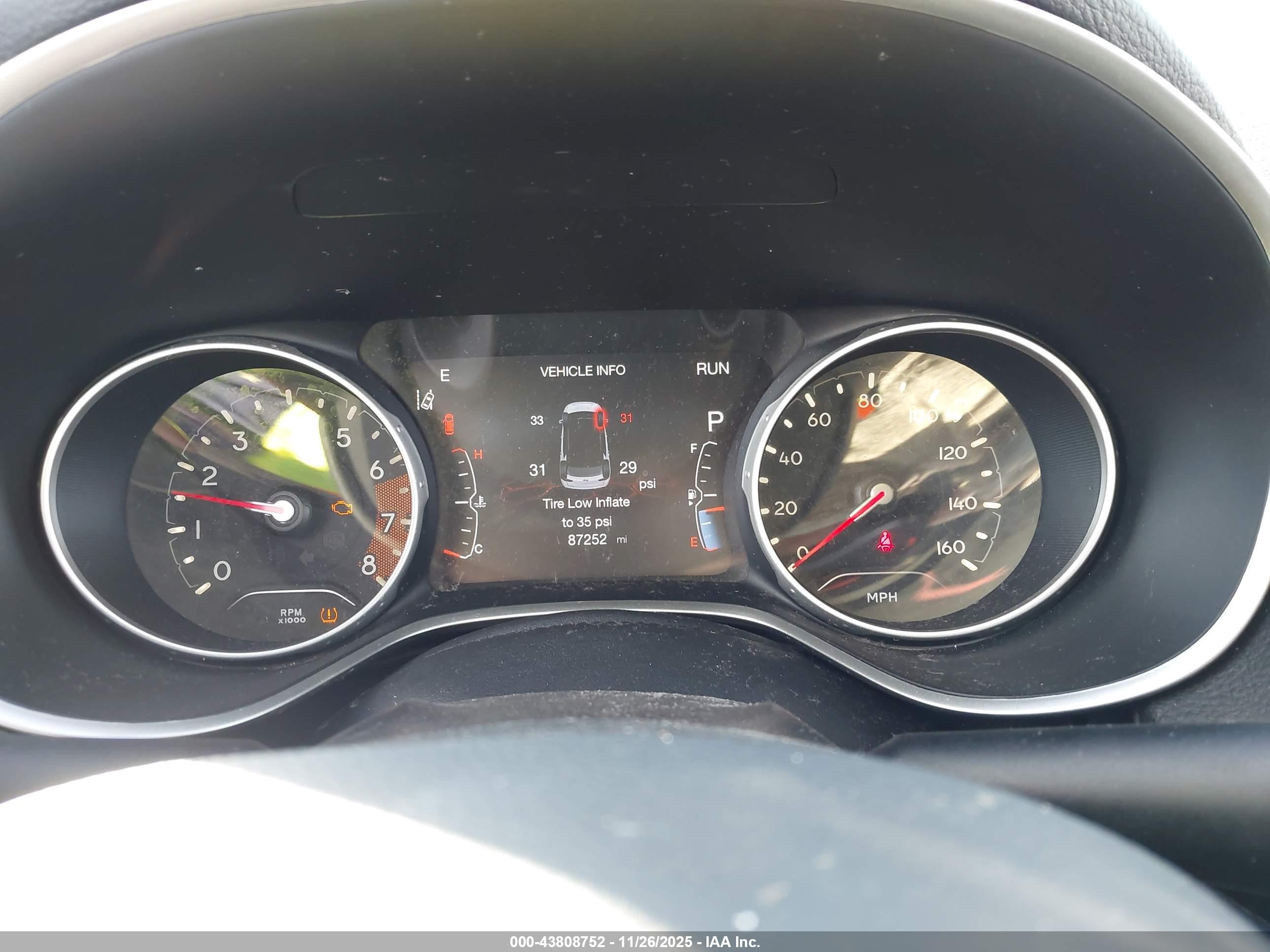 JEEP COMPASS image 7